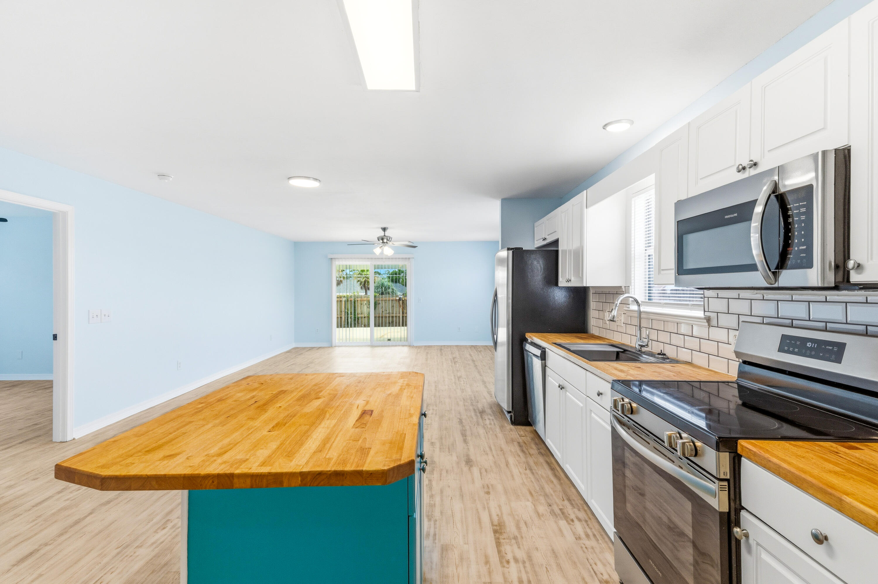 THE VINEYARD - Residential