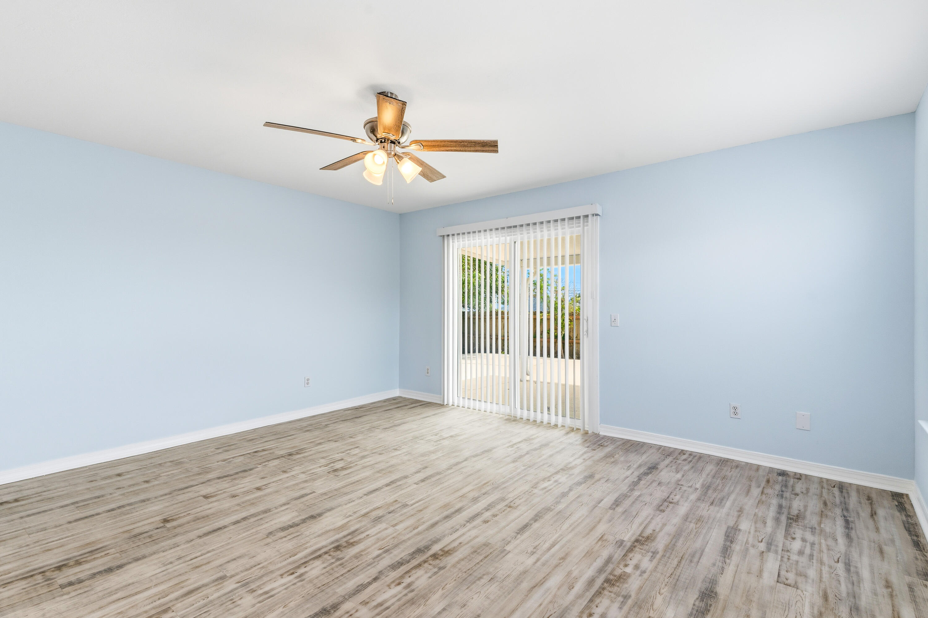 THE VINEYARD - Residential