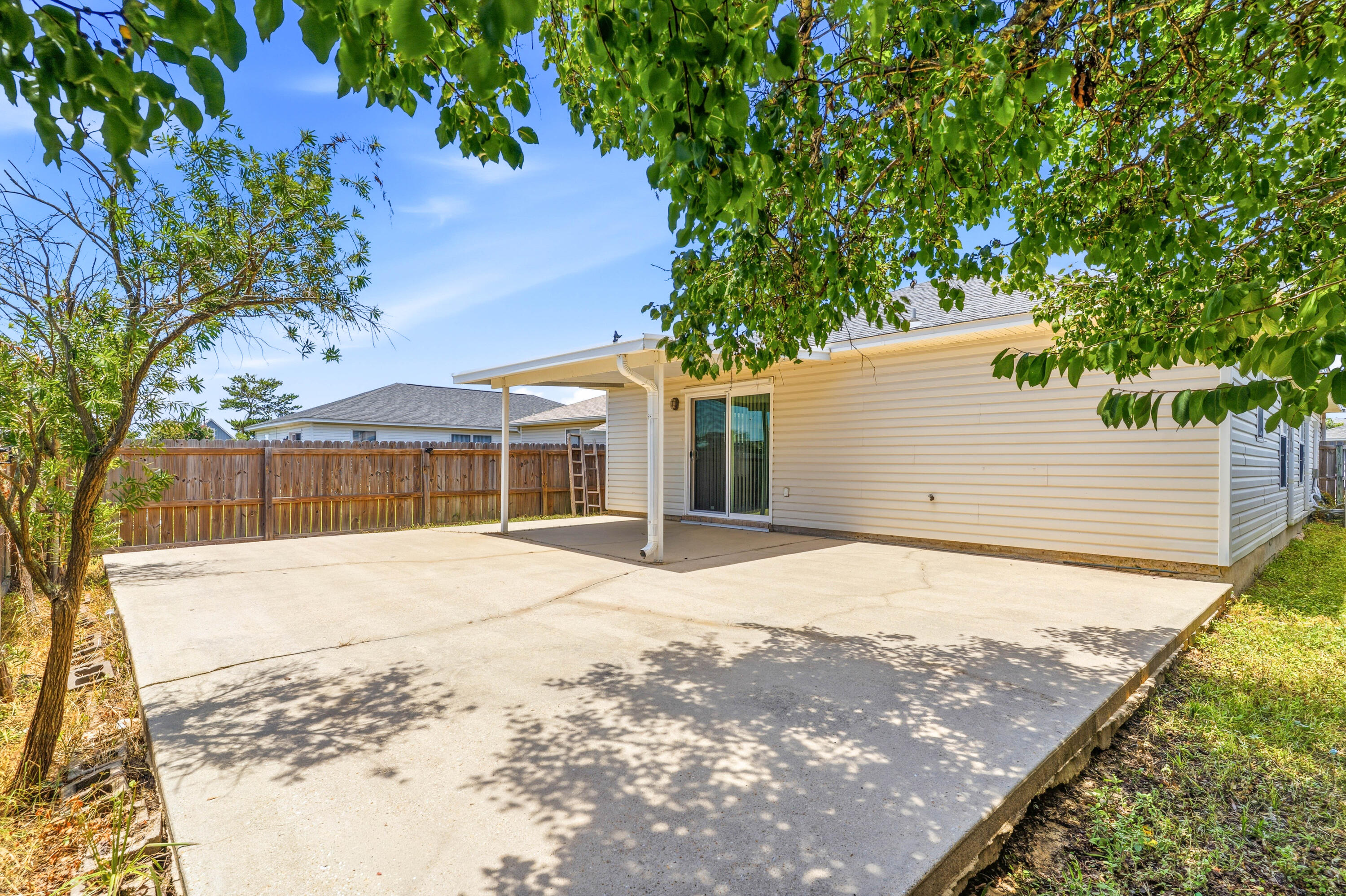 THE VINEYARD - Residential