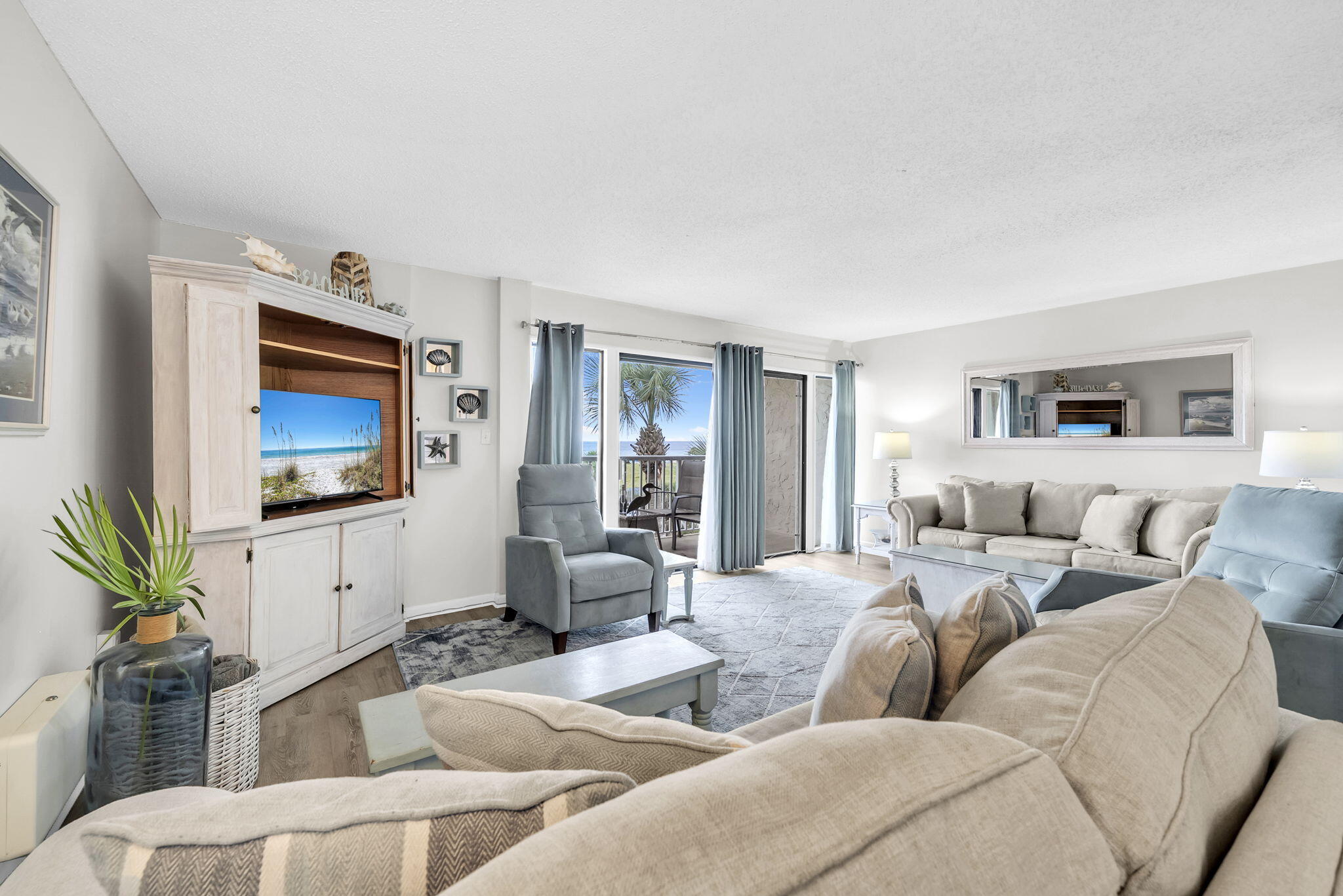 SILVER DUNES CONDO - Residential