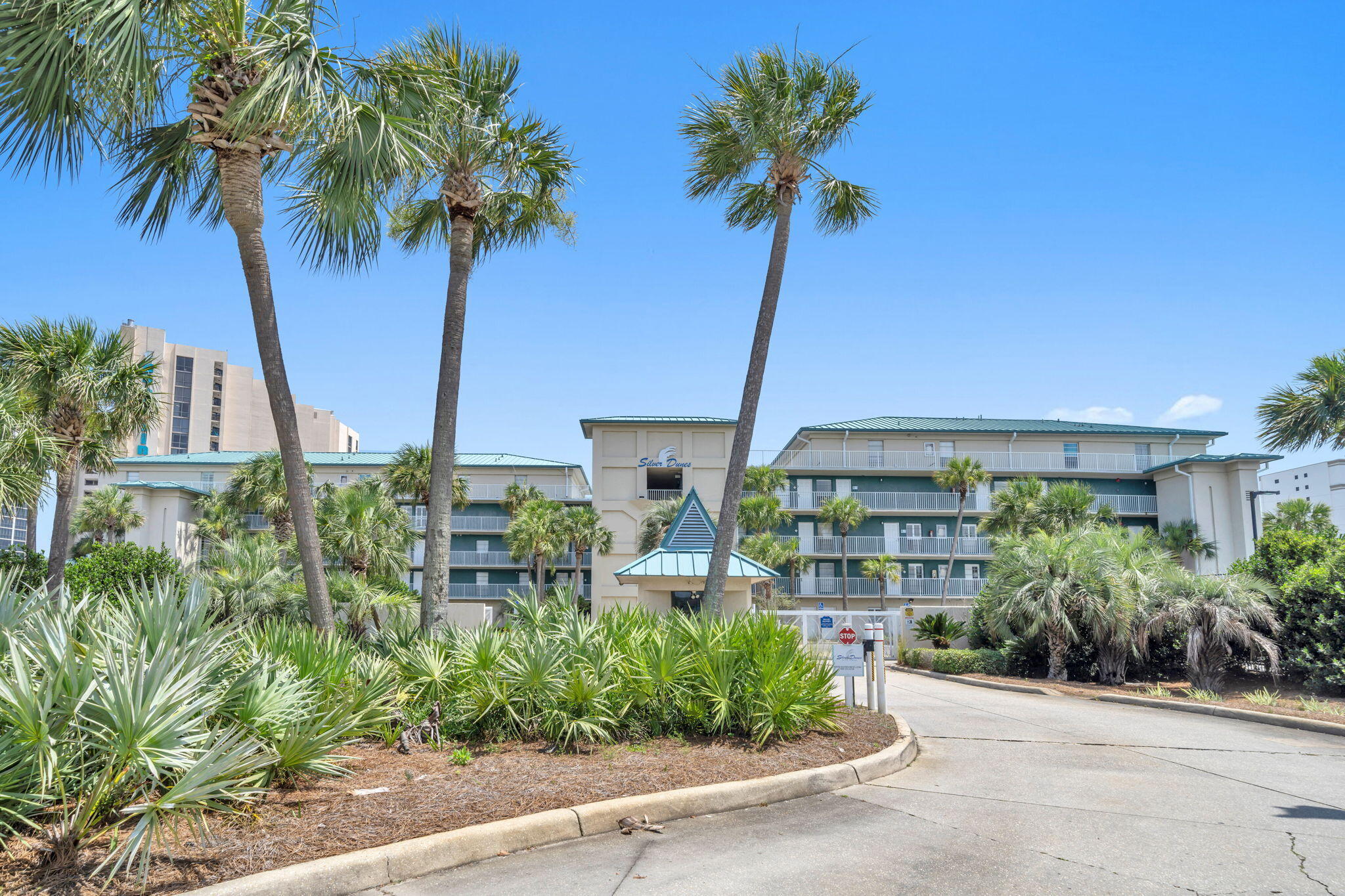 SILVER DUNES CONDO - Residential