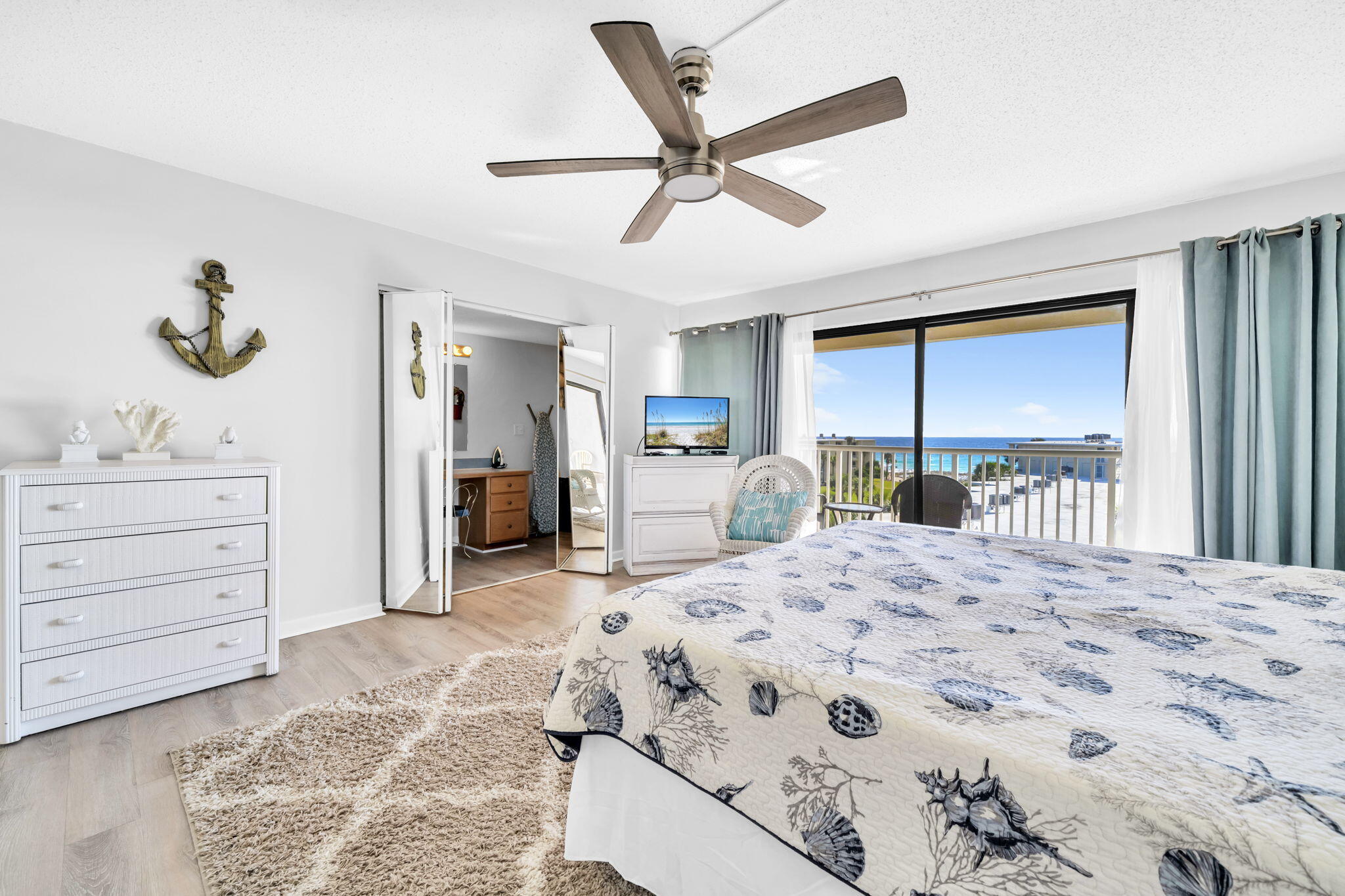 SILVER DUNES CONDO - Residential
