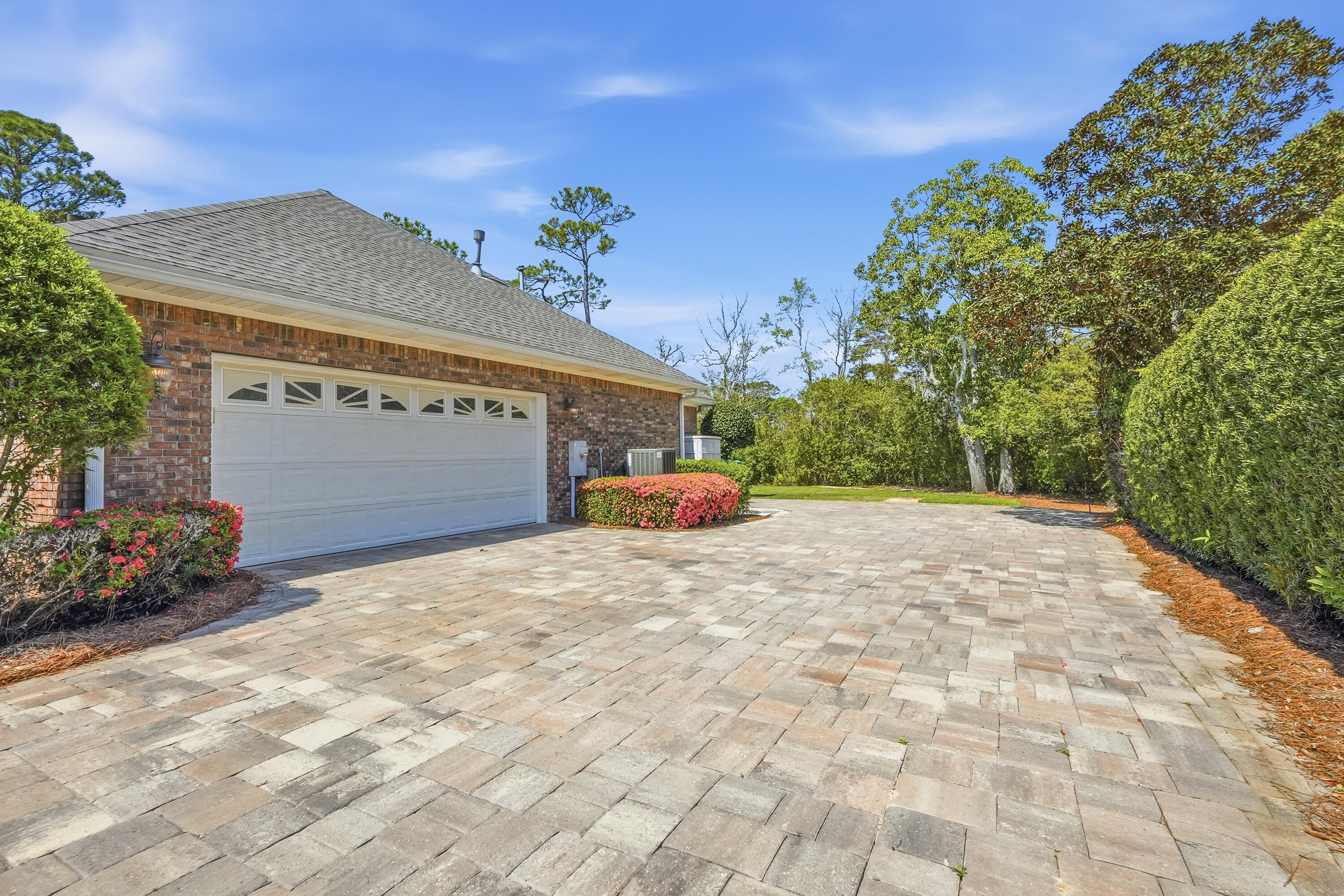 SOUTHWIND PH 5 - Residential