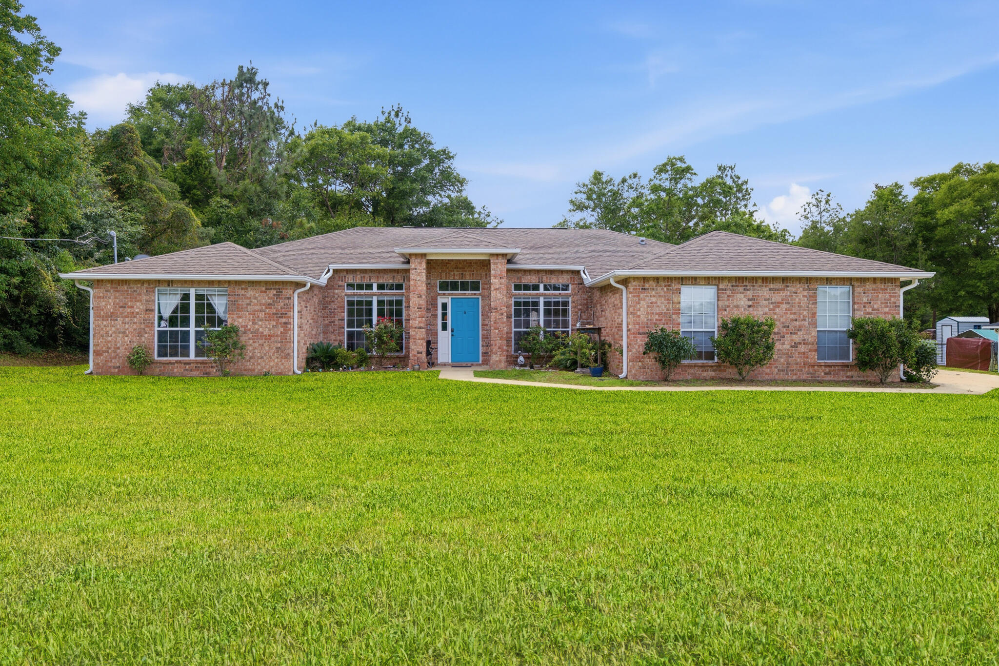 SILVER SPRINGS EST - Residential