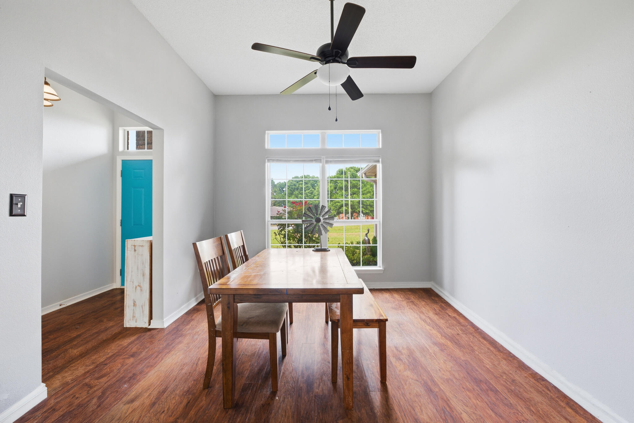 SILVER SPRINGS EST - Residential