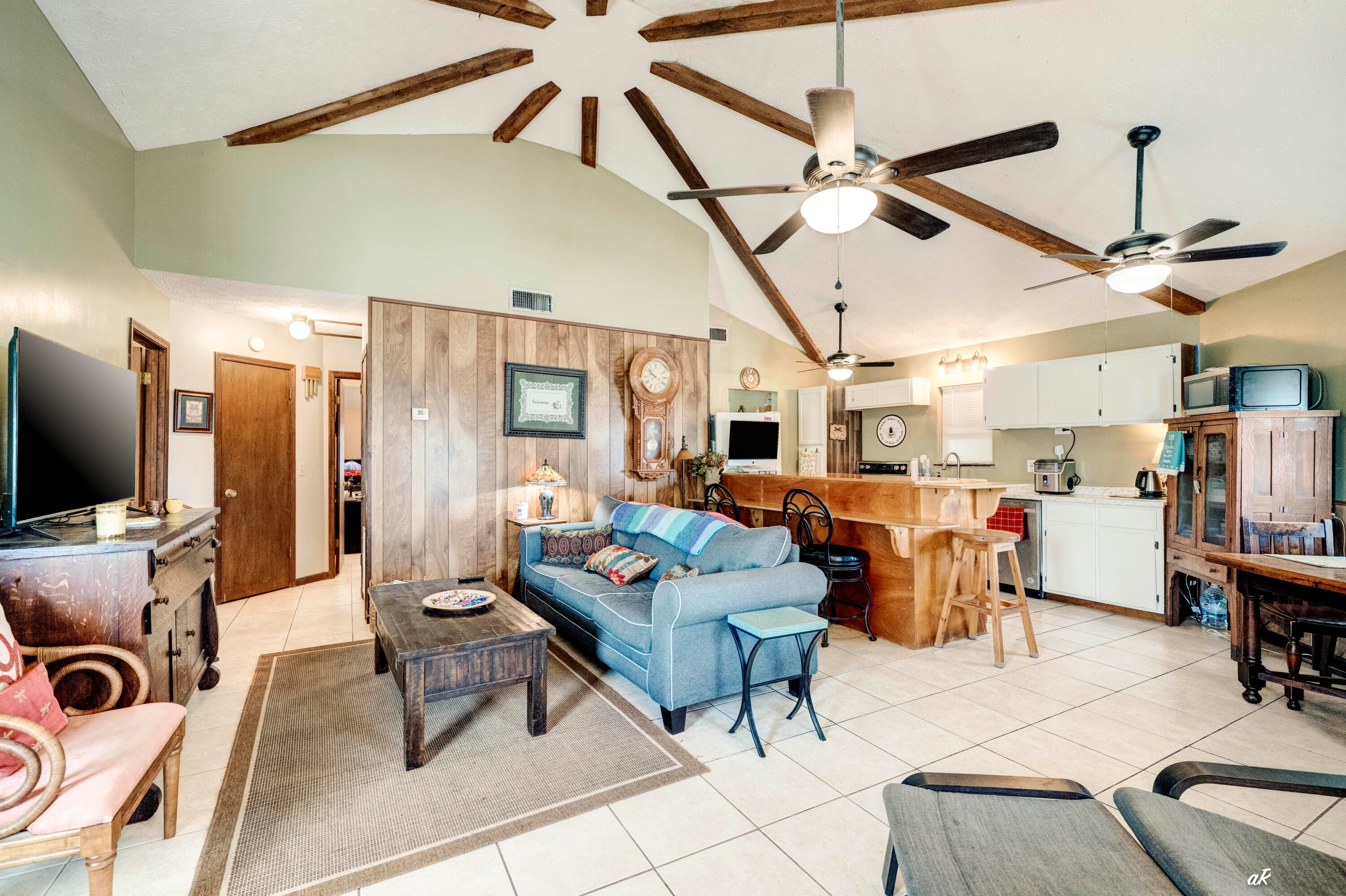 BID-A-WEE BEACH 1ST ADDN - Residential