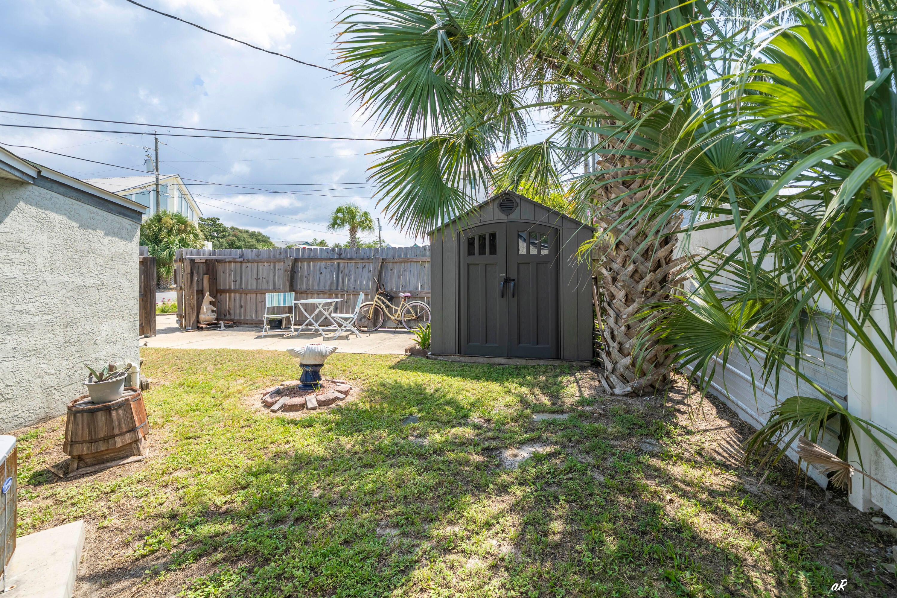 BID-A-WEE BEACH 1ST ADDN - Residential
