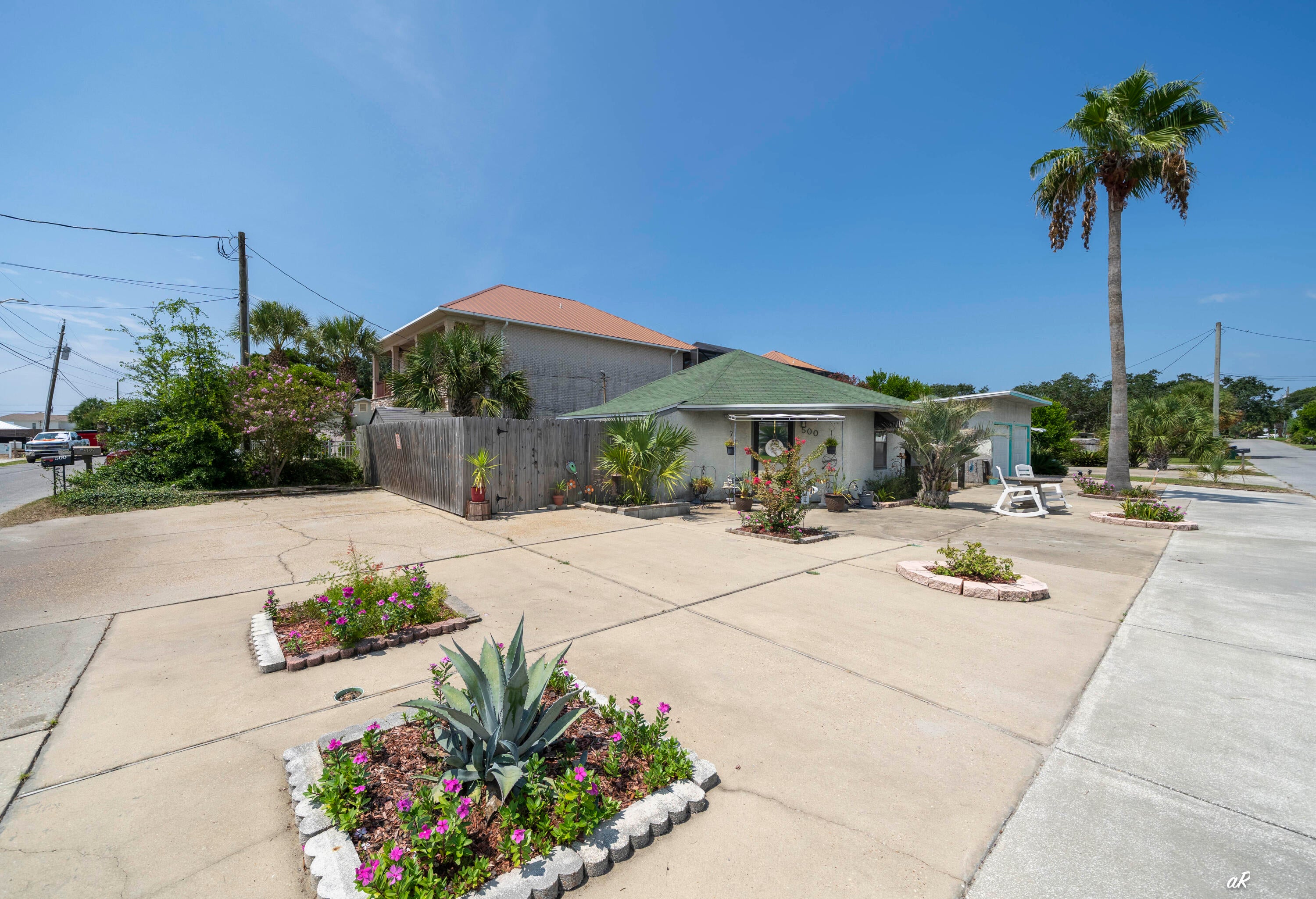 BID-A-WEE BEACH 1ST ADDN - Residential