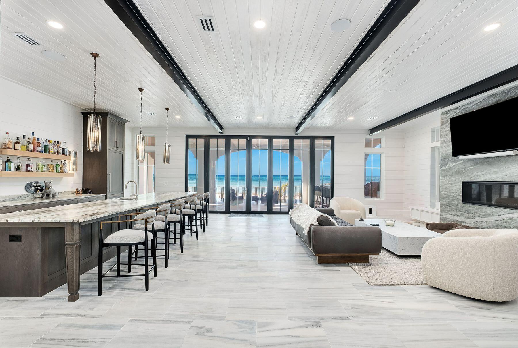 GRAYTON BEACH - Residential