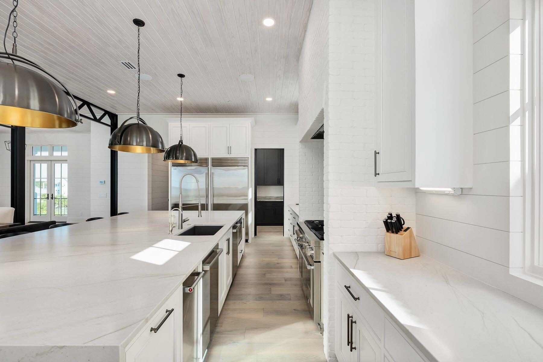 GRAYTON BEACH - Residential