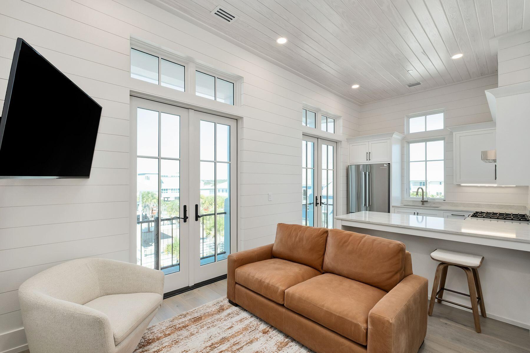 GRAYTON BEACH - Residential
