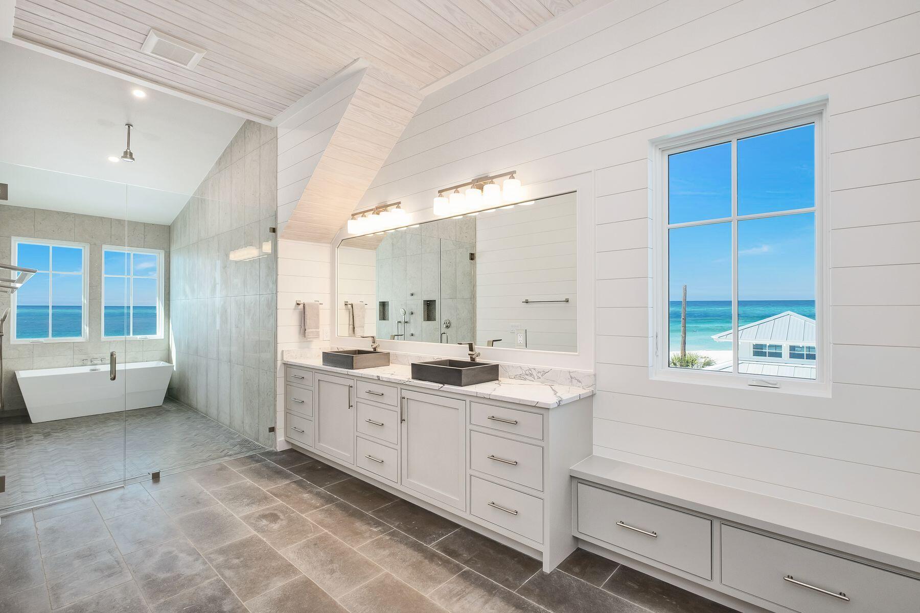 GRAYTON BEACH - Residential