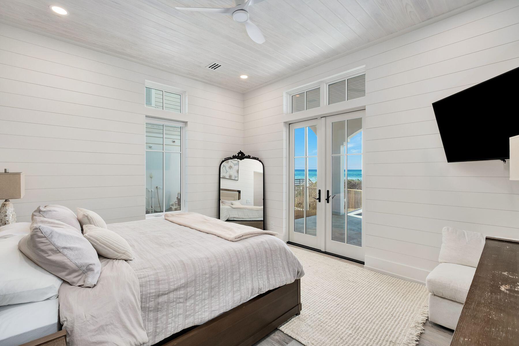 GRAYTON BEACH - Residential
