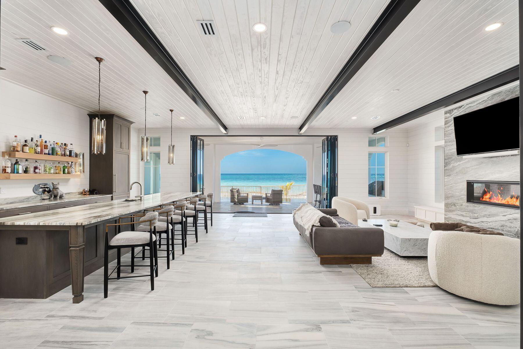 GRAYTON BEACH - Residential