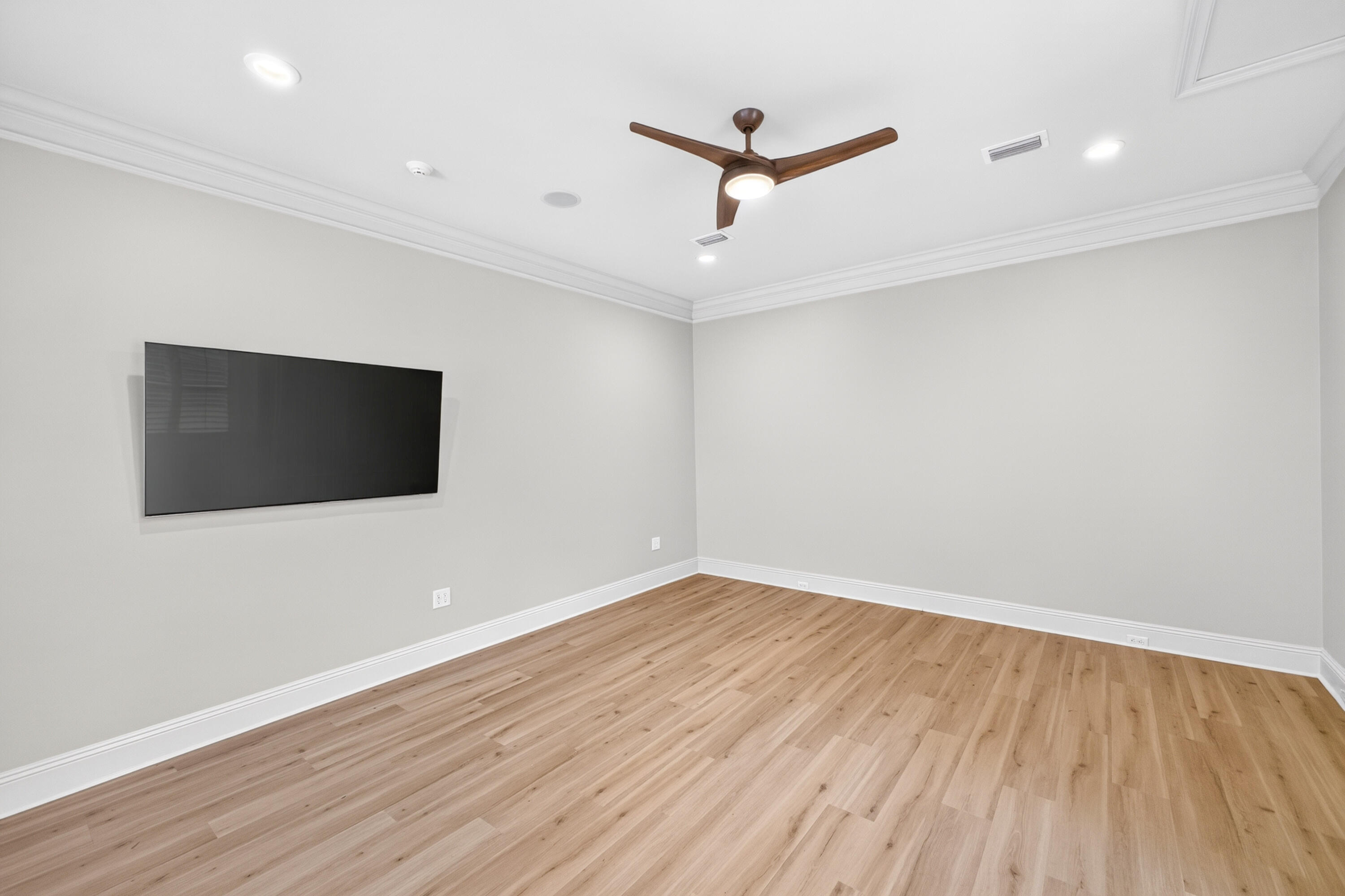 Burnt Pine - Residential