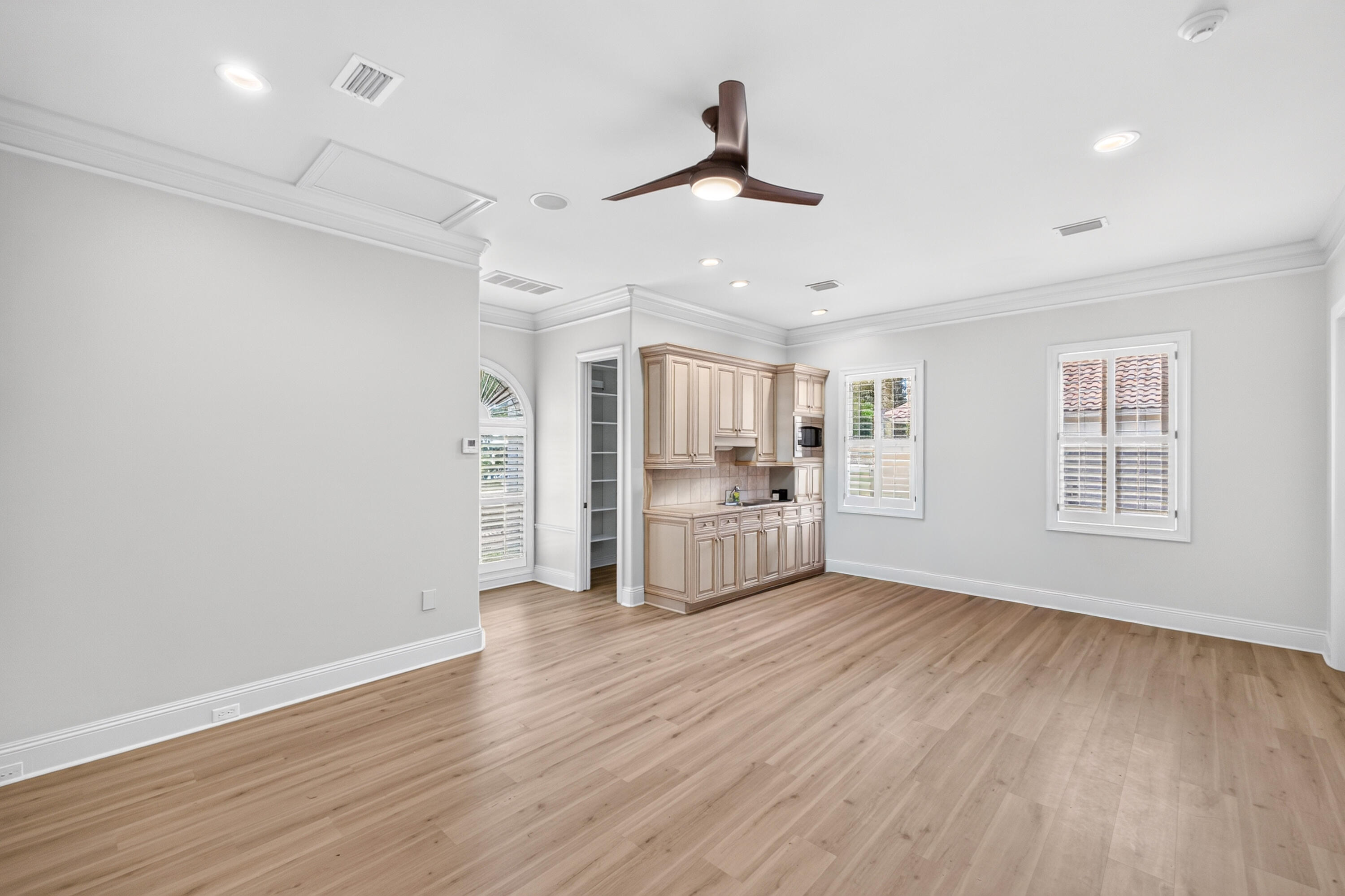 Burnt Pine - Residential