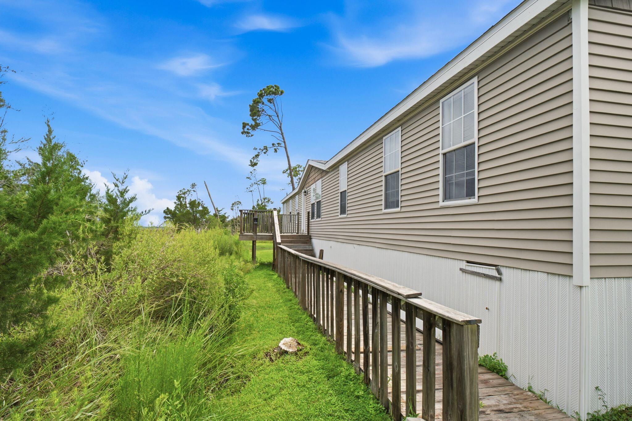 NO RECORDED SUBDIVISION - Residential