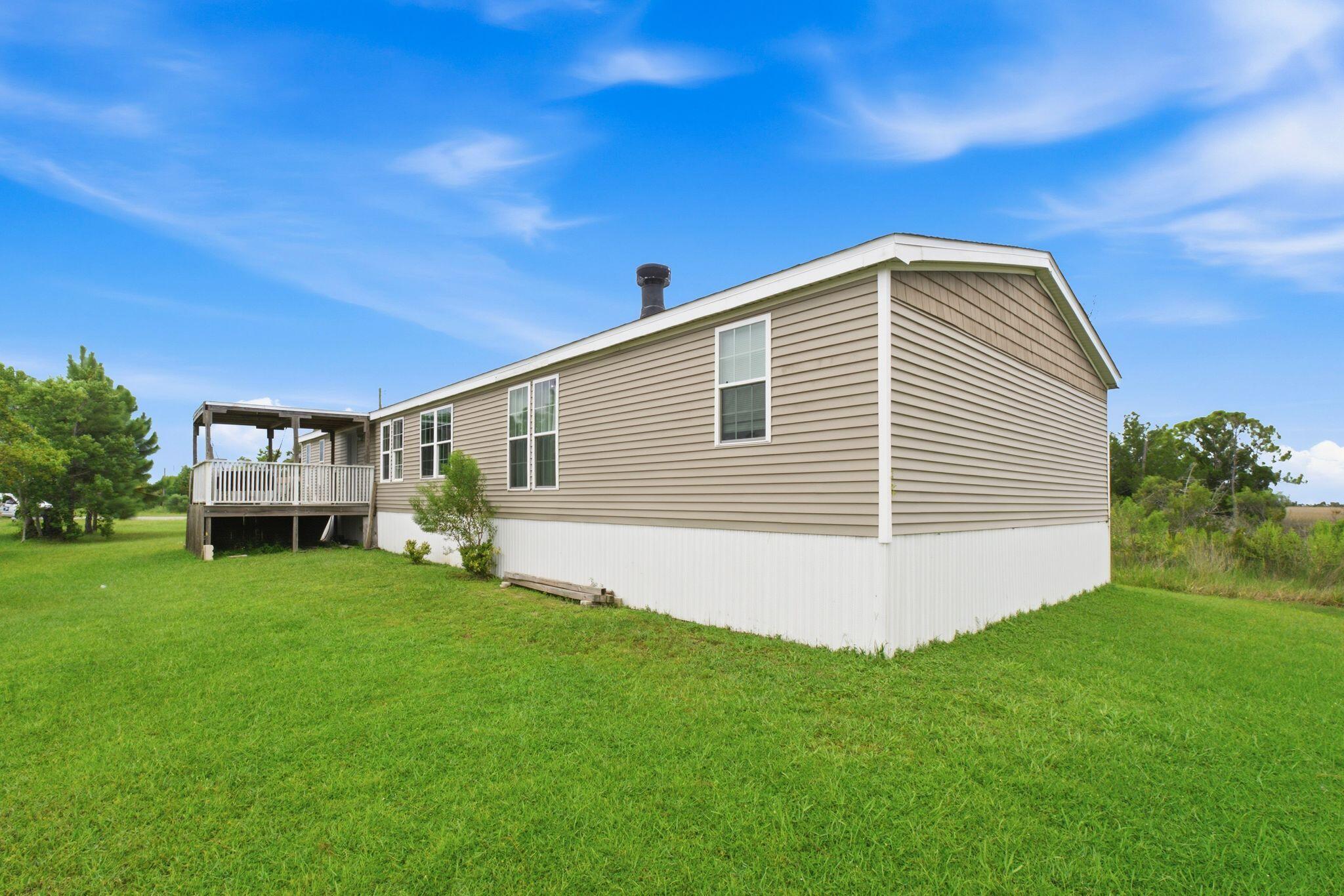 NO RECORDED SUBDIVISION - Residential