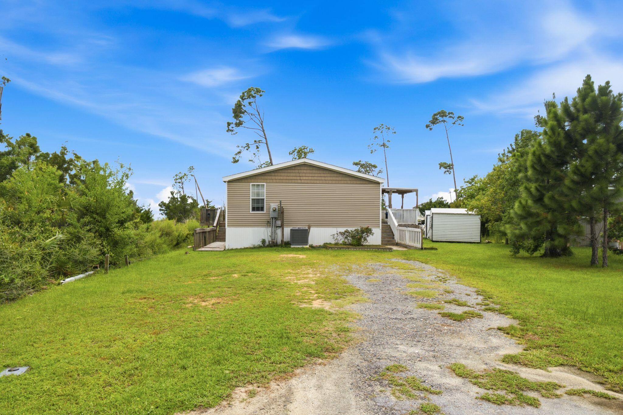 NO RECORDED SUBDIVISION - Residential