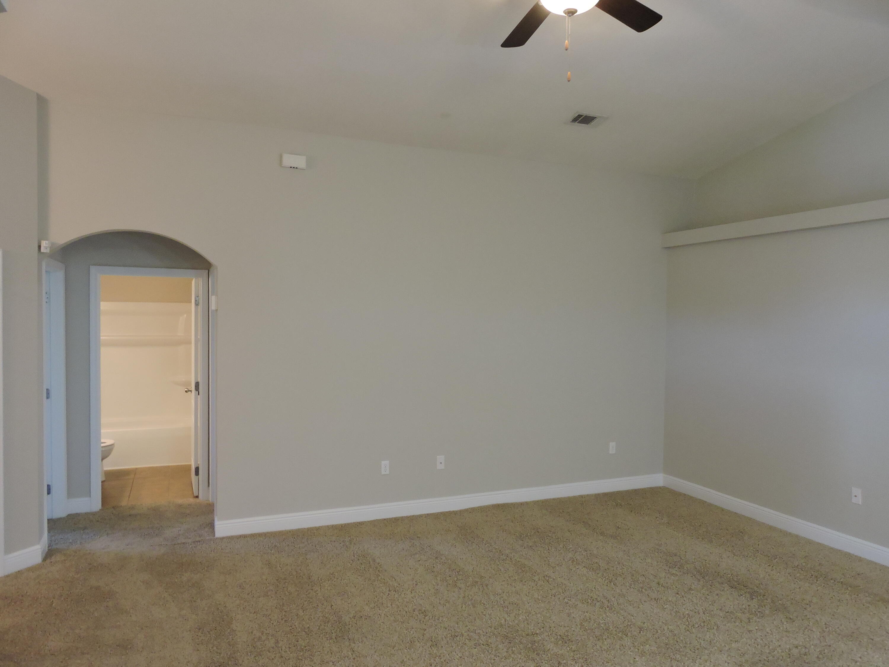 DUGGAN POND ESTATES - Residential Lease