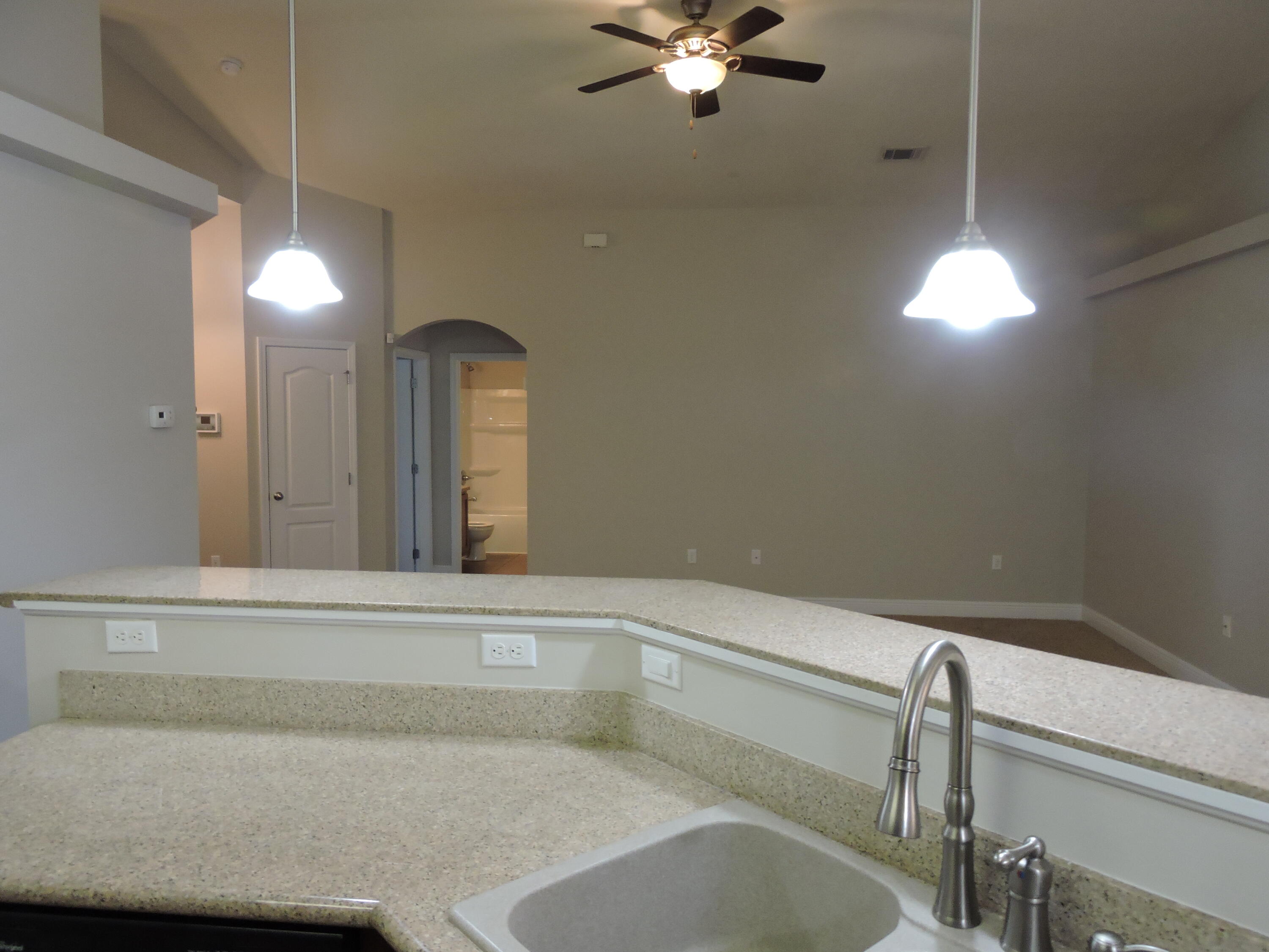 DUGGAN POND ESTATES - Residential Lease