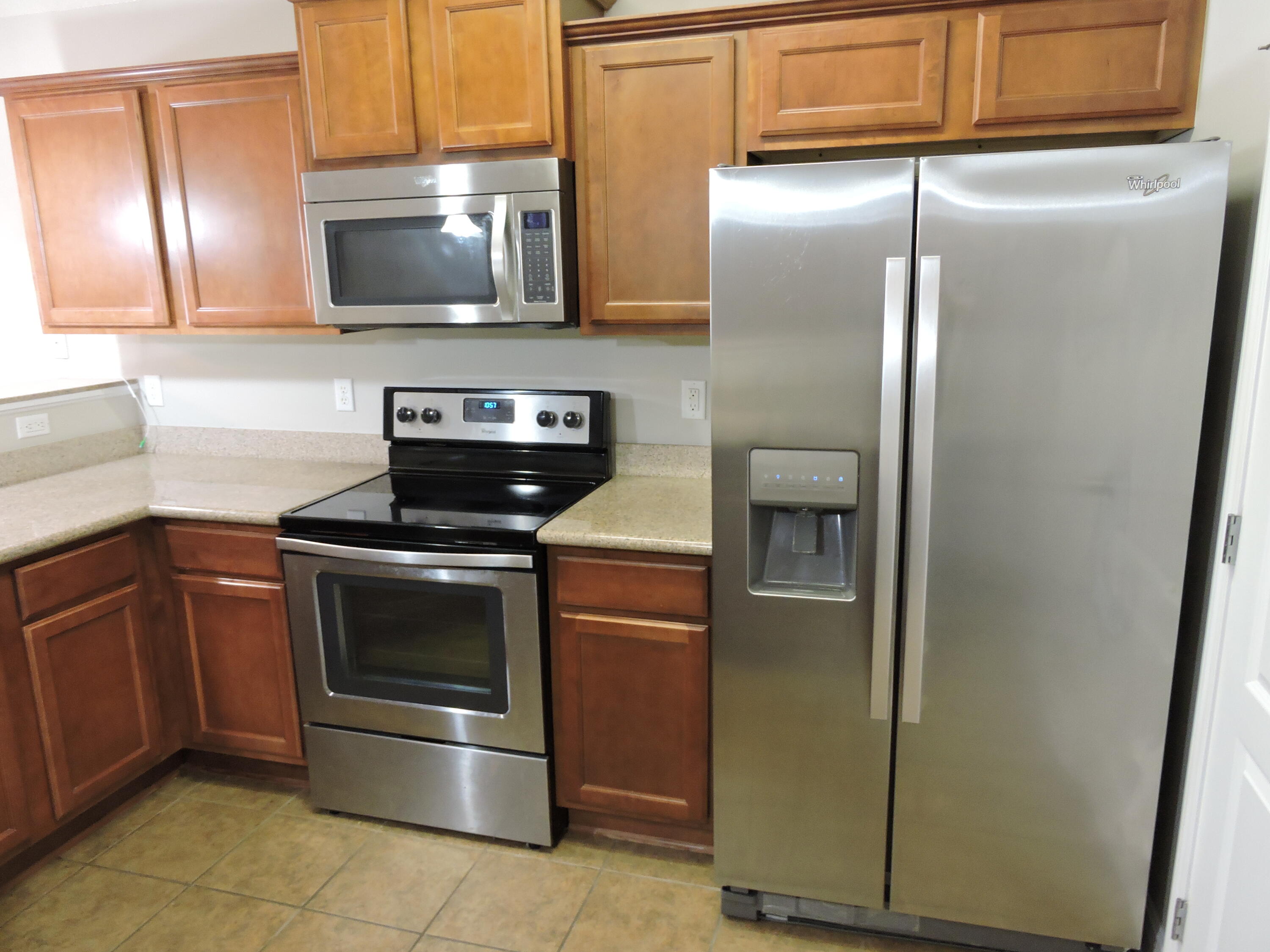 DUGGAN POND ESTATES - Residential Lease