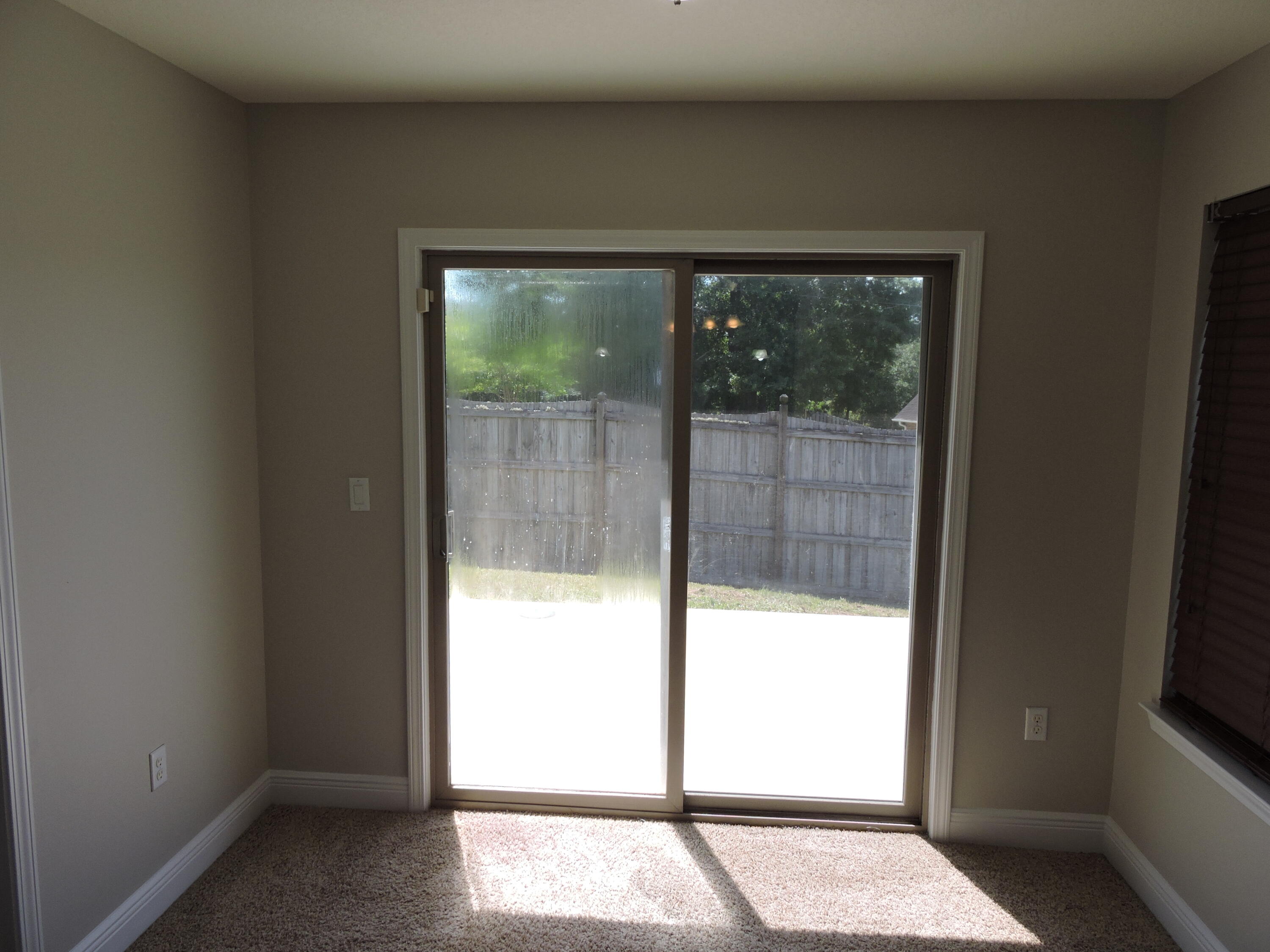 DUGGAN POND ESTATES - Residential Lease