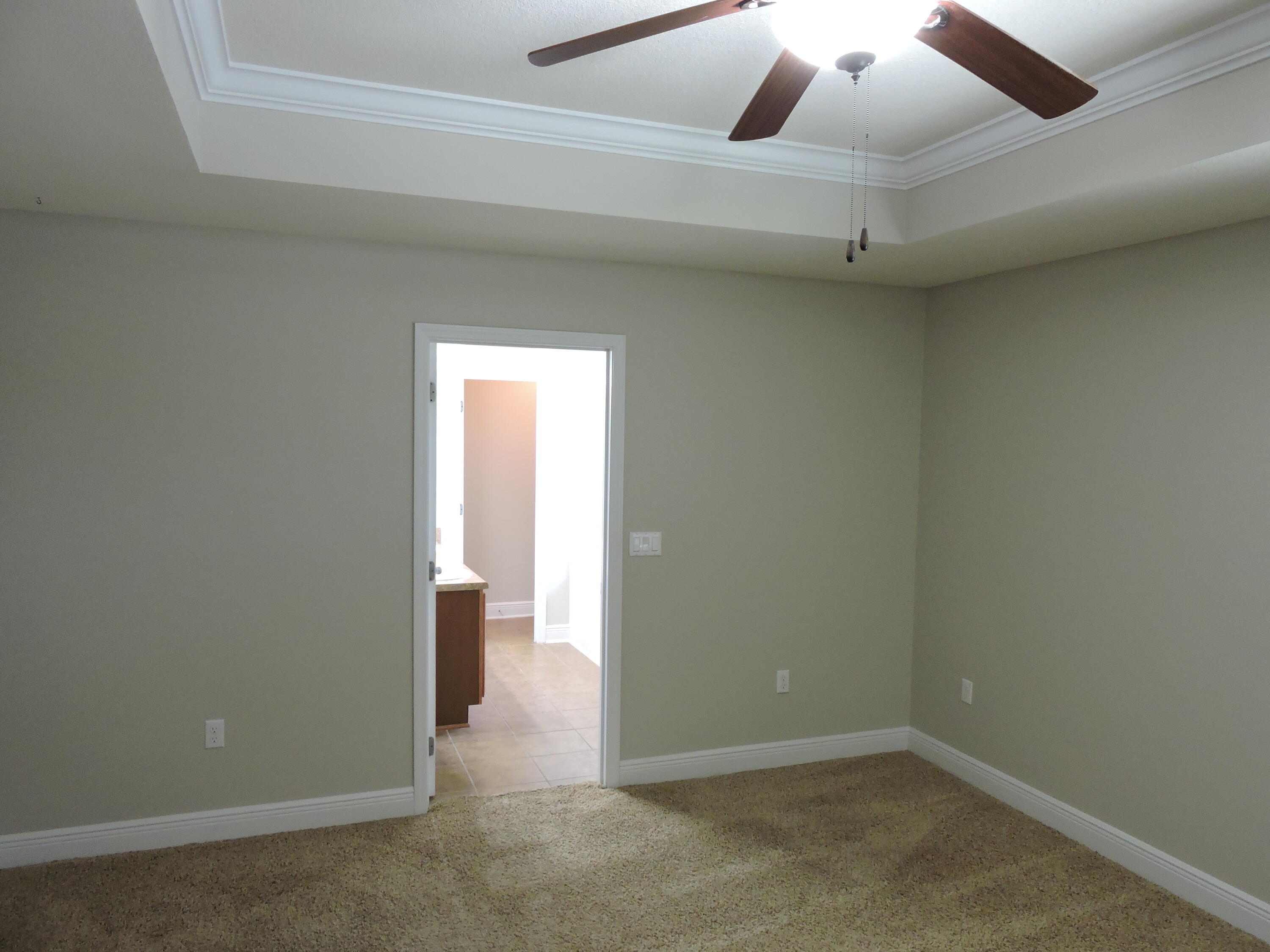 DUGGAN POND ESTATES - Residential Lease
