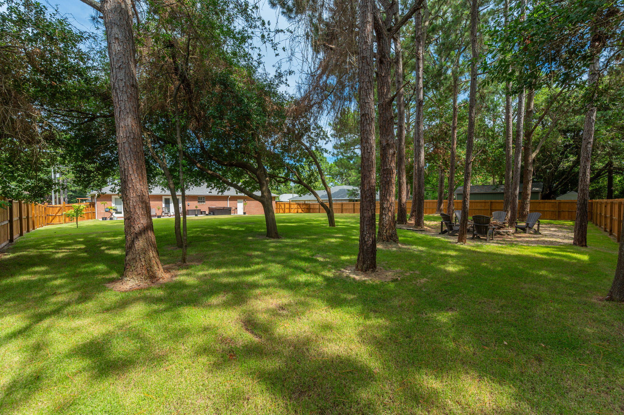 HOLLEY BY THE SEA - Residential