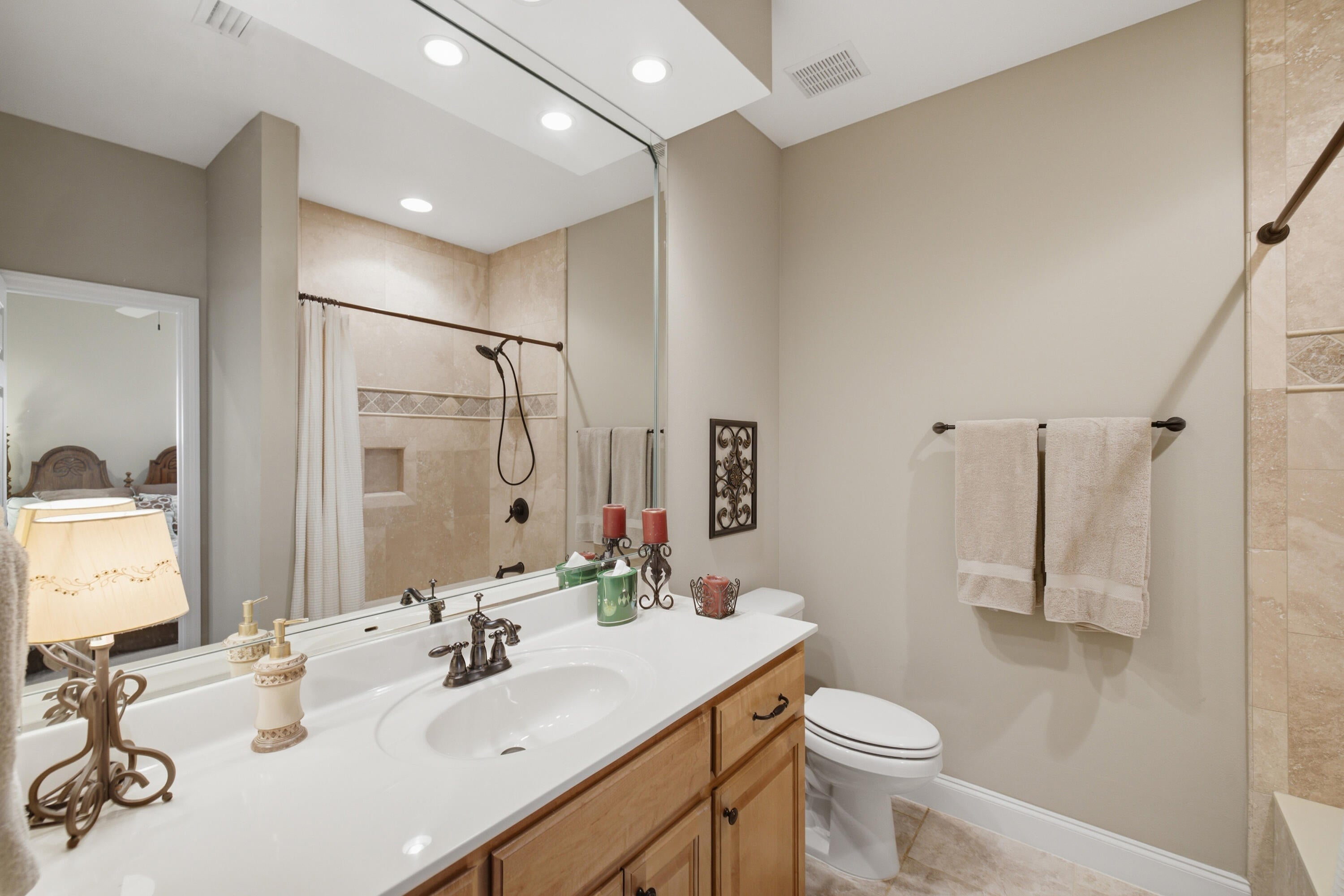 ROCKY BAYOU COUNTRY CLUB ESTATES 9 - Residential