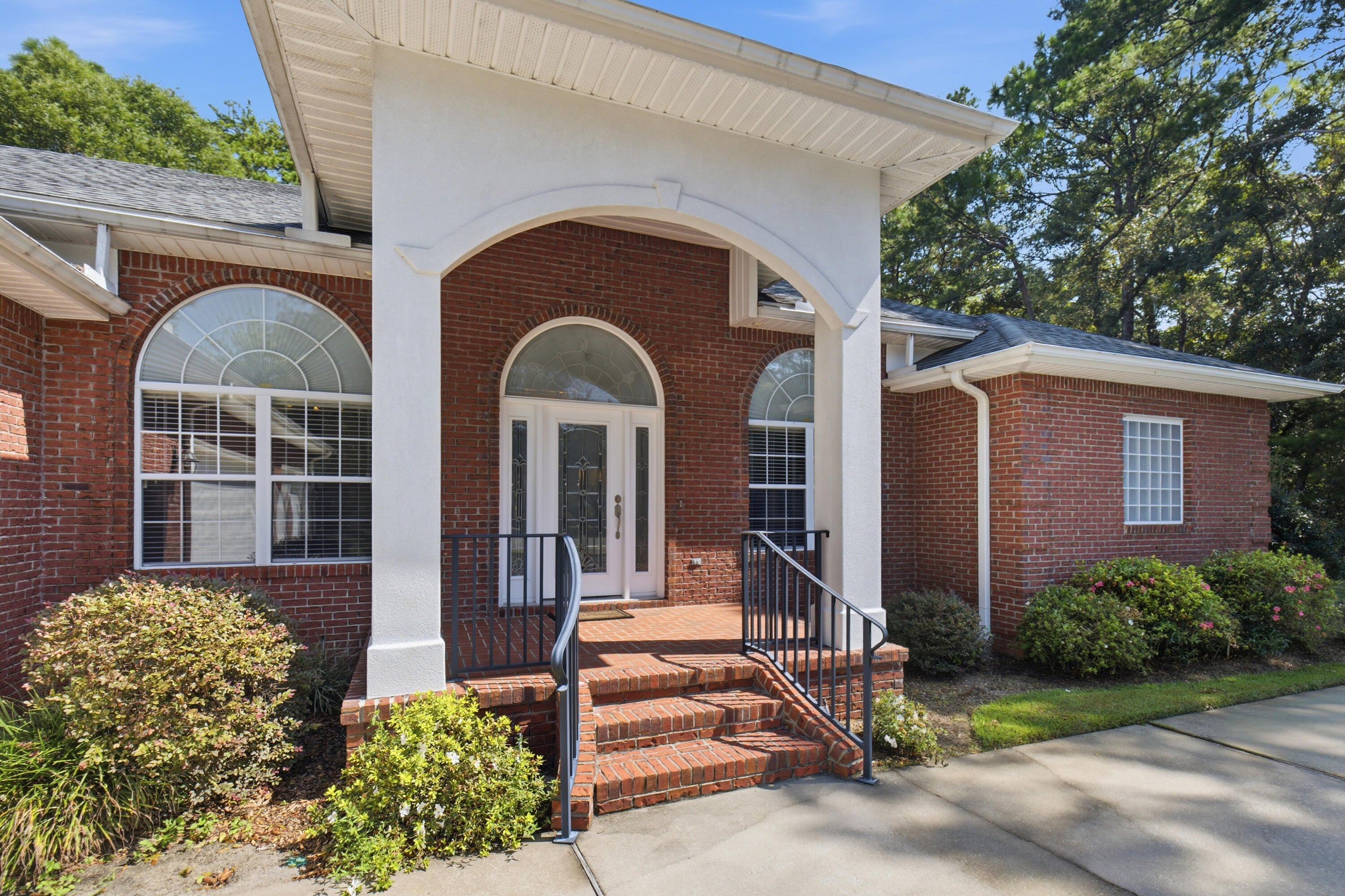 ROCKY BAYOU COUNTRY CLUB ESTATES 9 - Residential