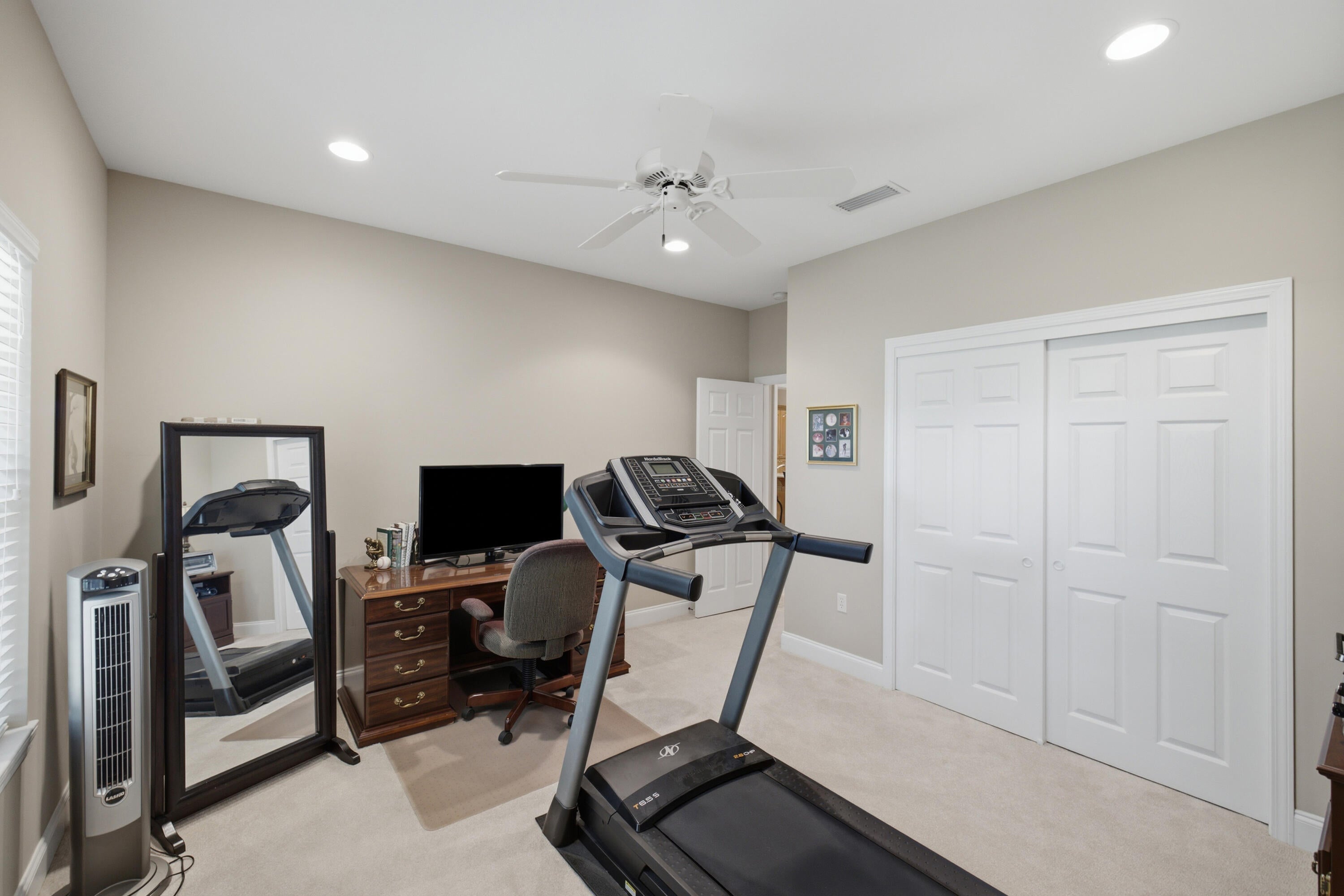 ROCKY BAYOU COUNTRY CLUB ESTATES 9 - Residential