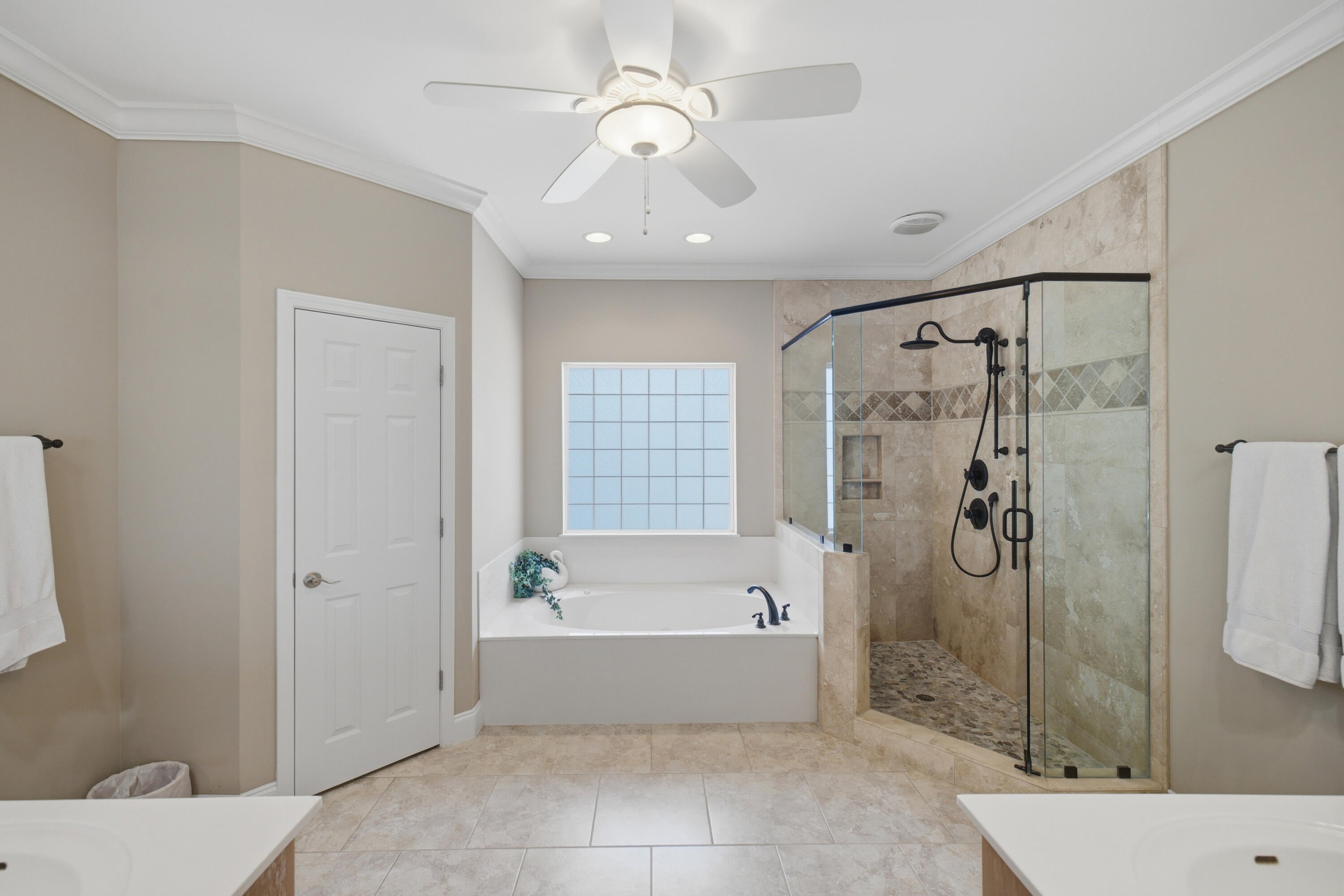 ROCKY BAYOU COUNTRY CLUB ESTATES 9 - Residential