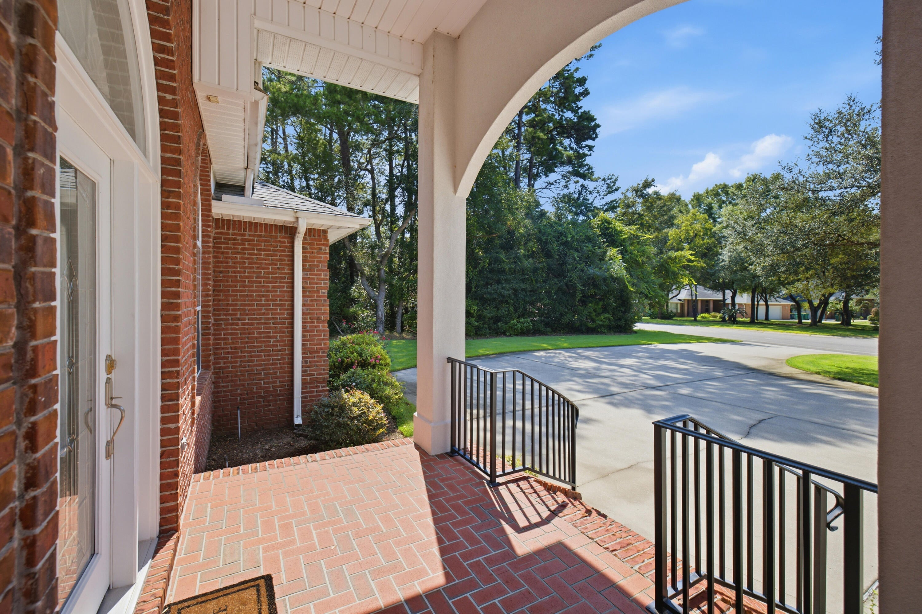 ROCKY BAYOU COUNTRY CLUB ESTATES 9 - Residential