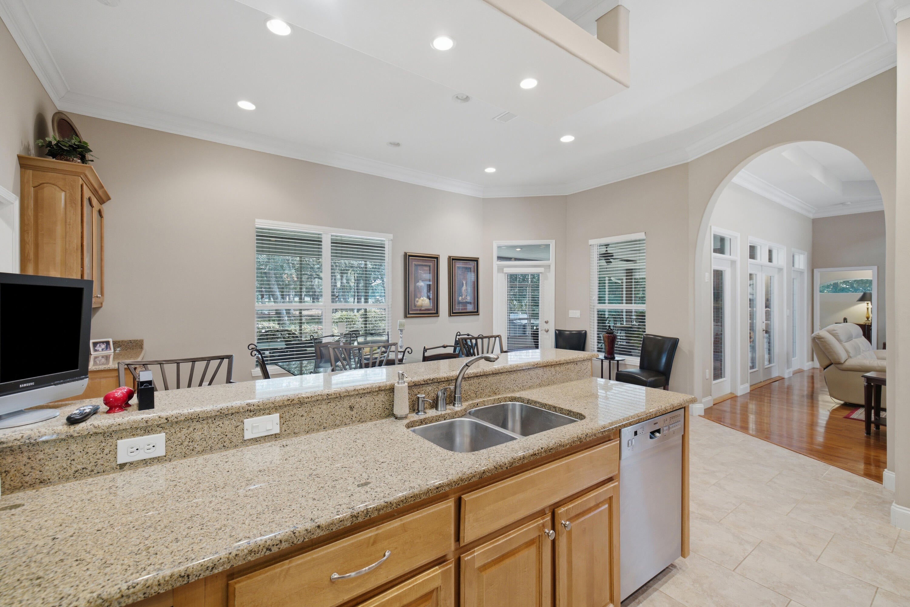 ROCKY BAYOU COUNTRY CLUB ESTATES 9 - Residential