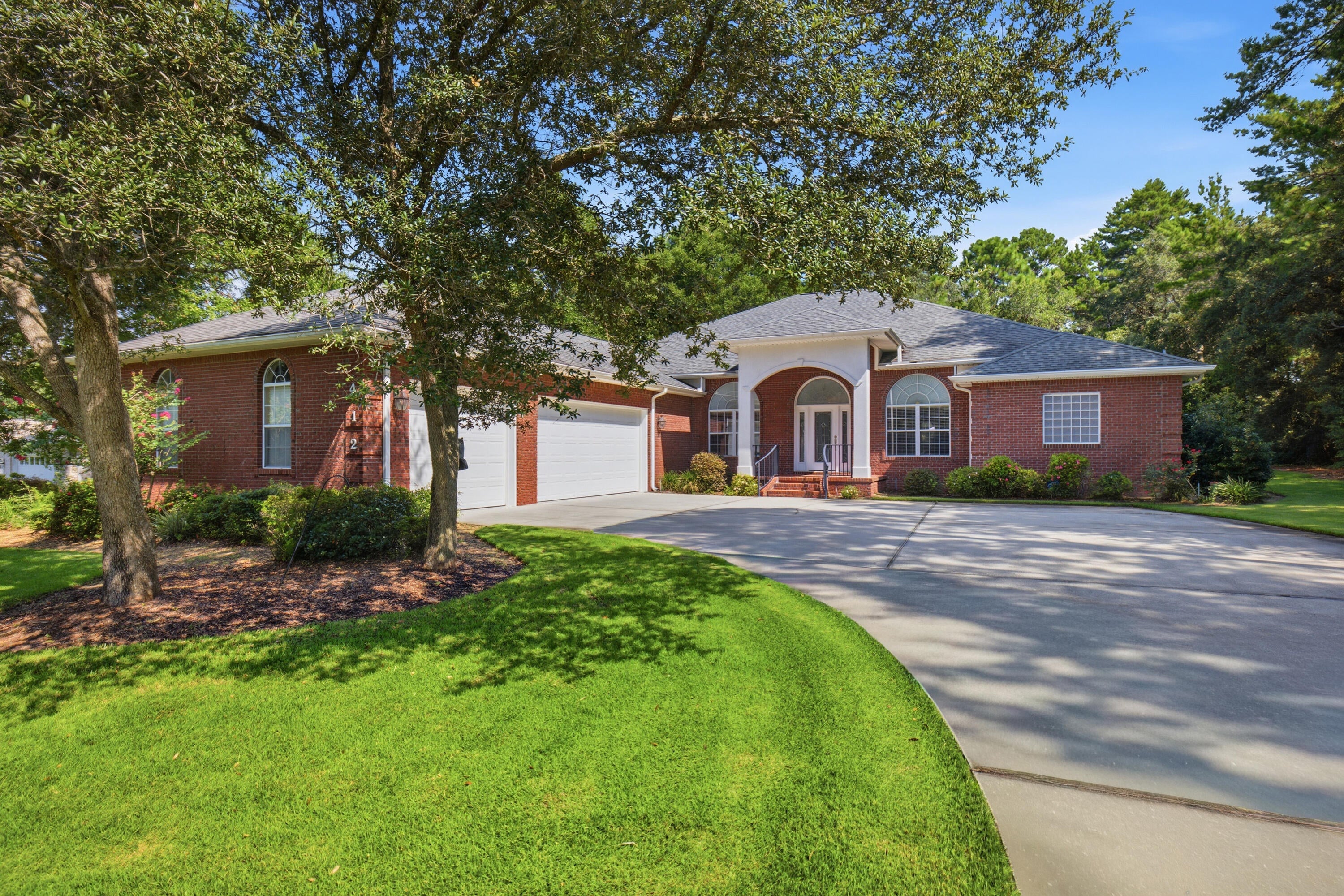 ROCKY BAYOU COUNTRY CLUB ESTATES 9 - Residential