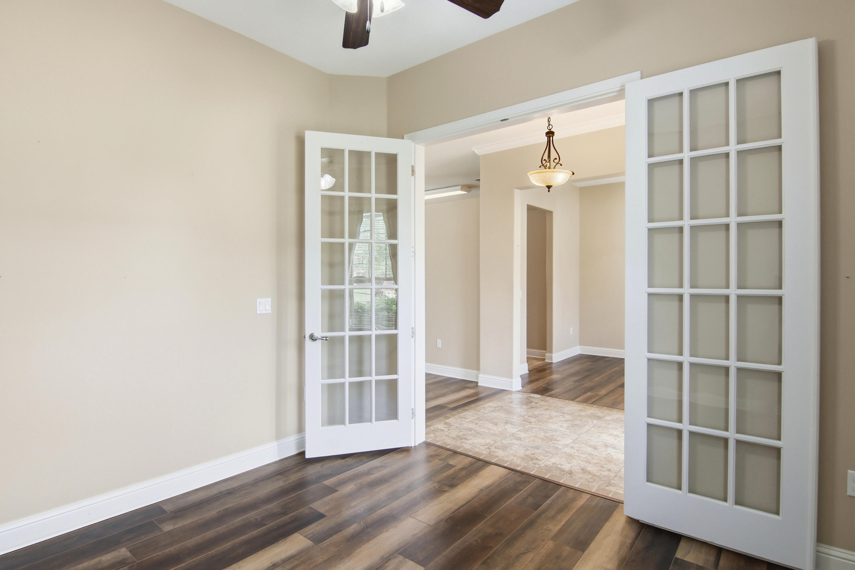 HOLLEY BY THE SEA - Residential
