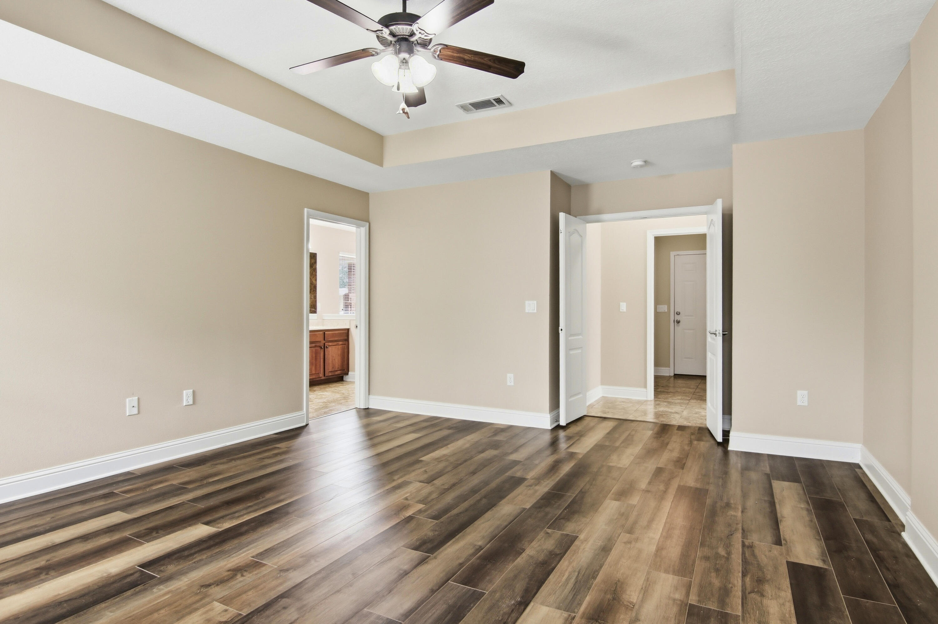 HOLLEY BY THE SEA - Residential