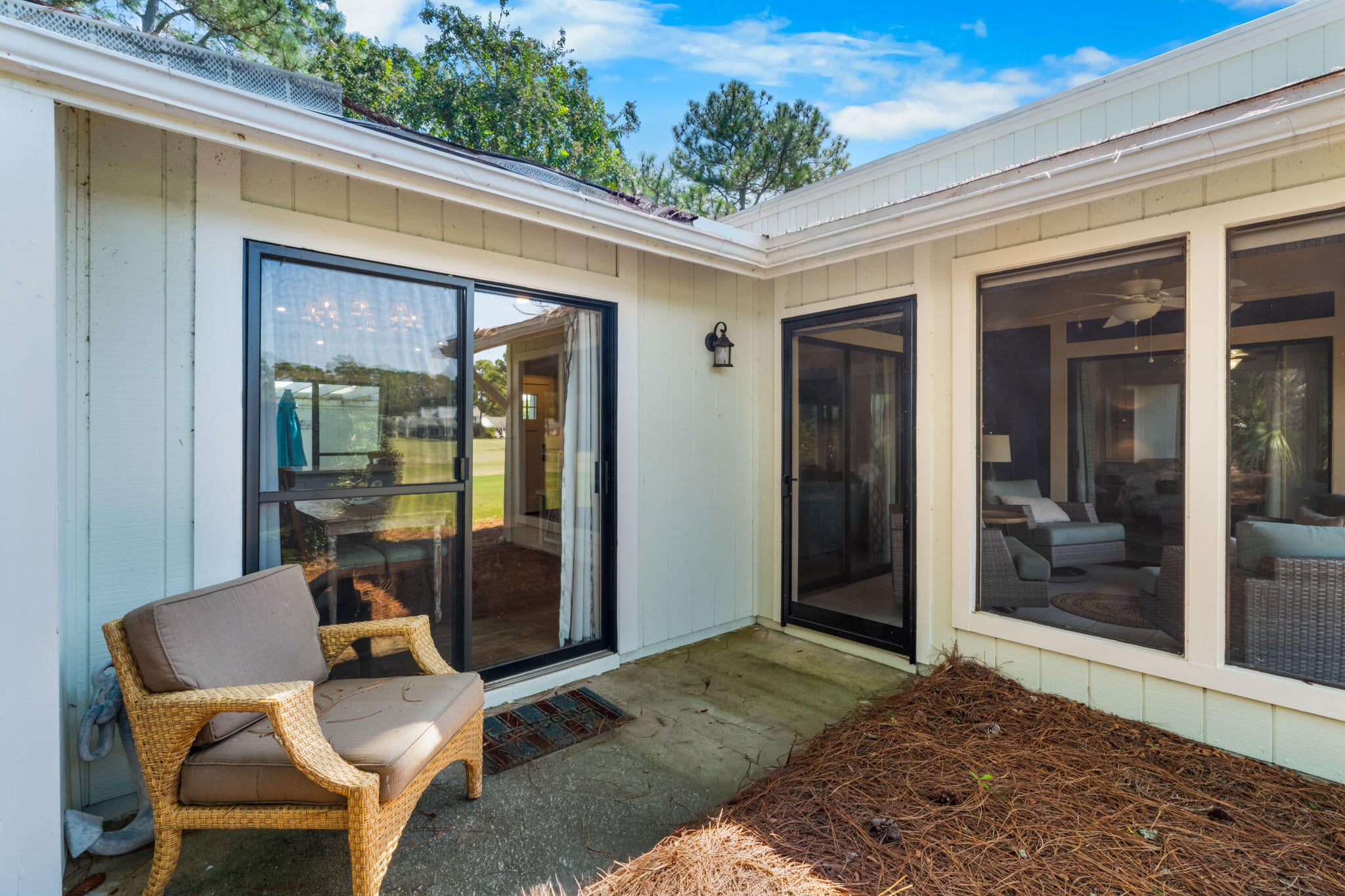 LINKSIDE VILLAGE UNIT 1 - Residential