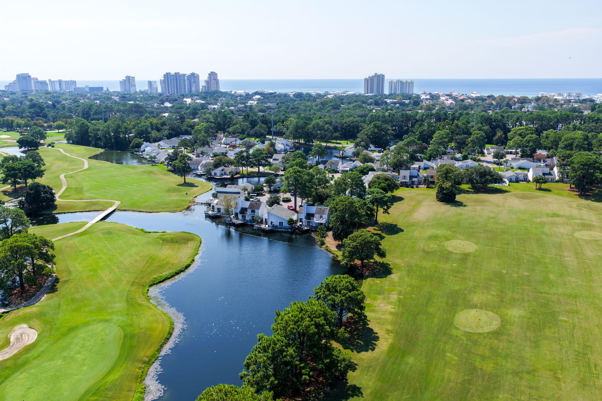 LINKSIDE VILLAGE UNIT 1 - Residential