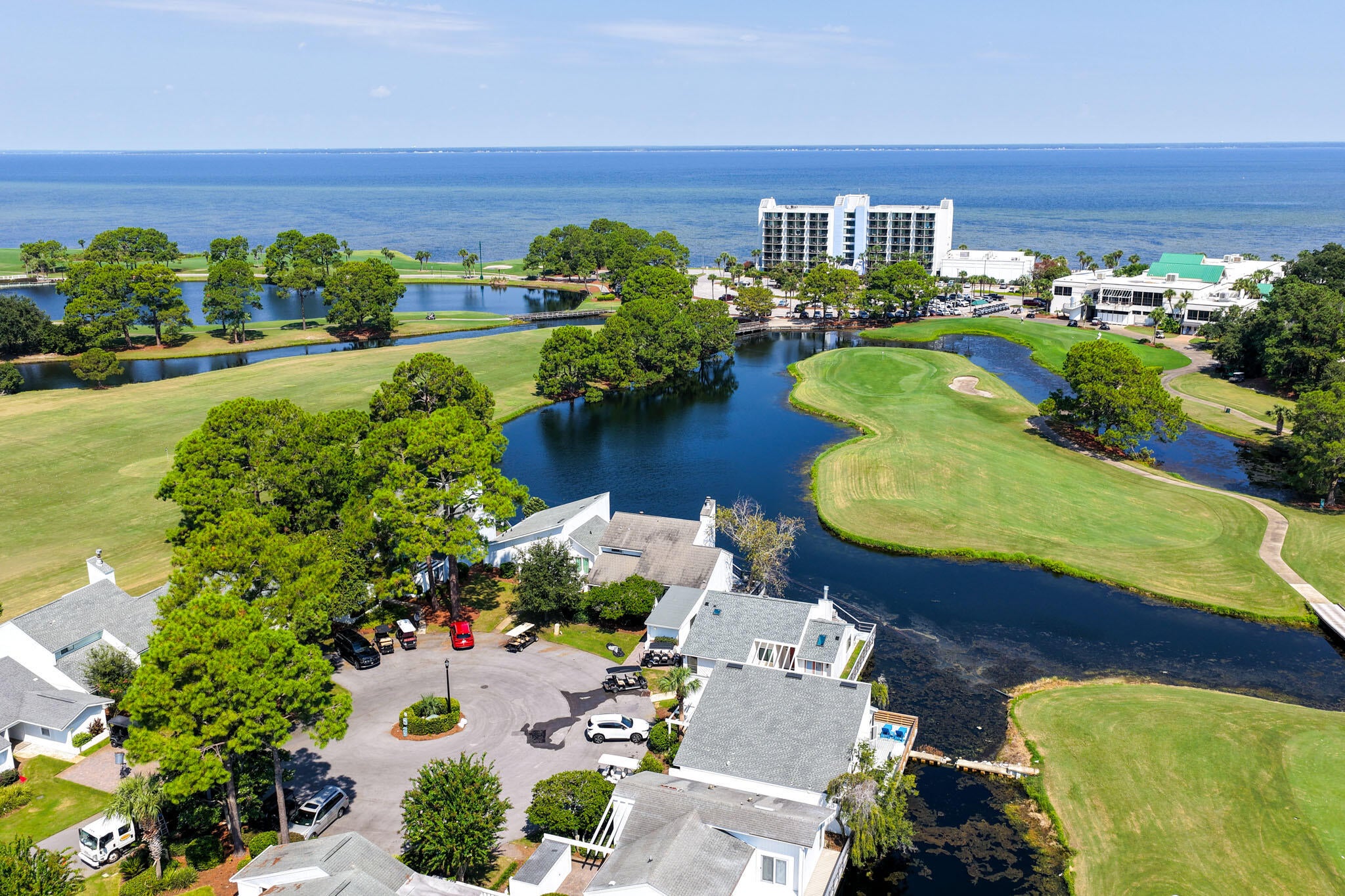 LINKSIDE VILLAGE UNIT 1 - Residential