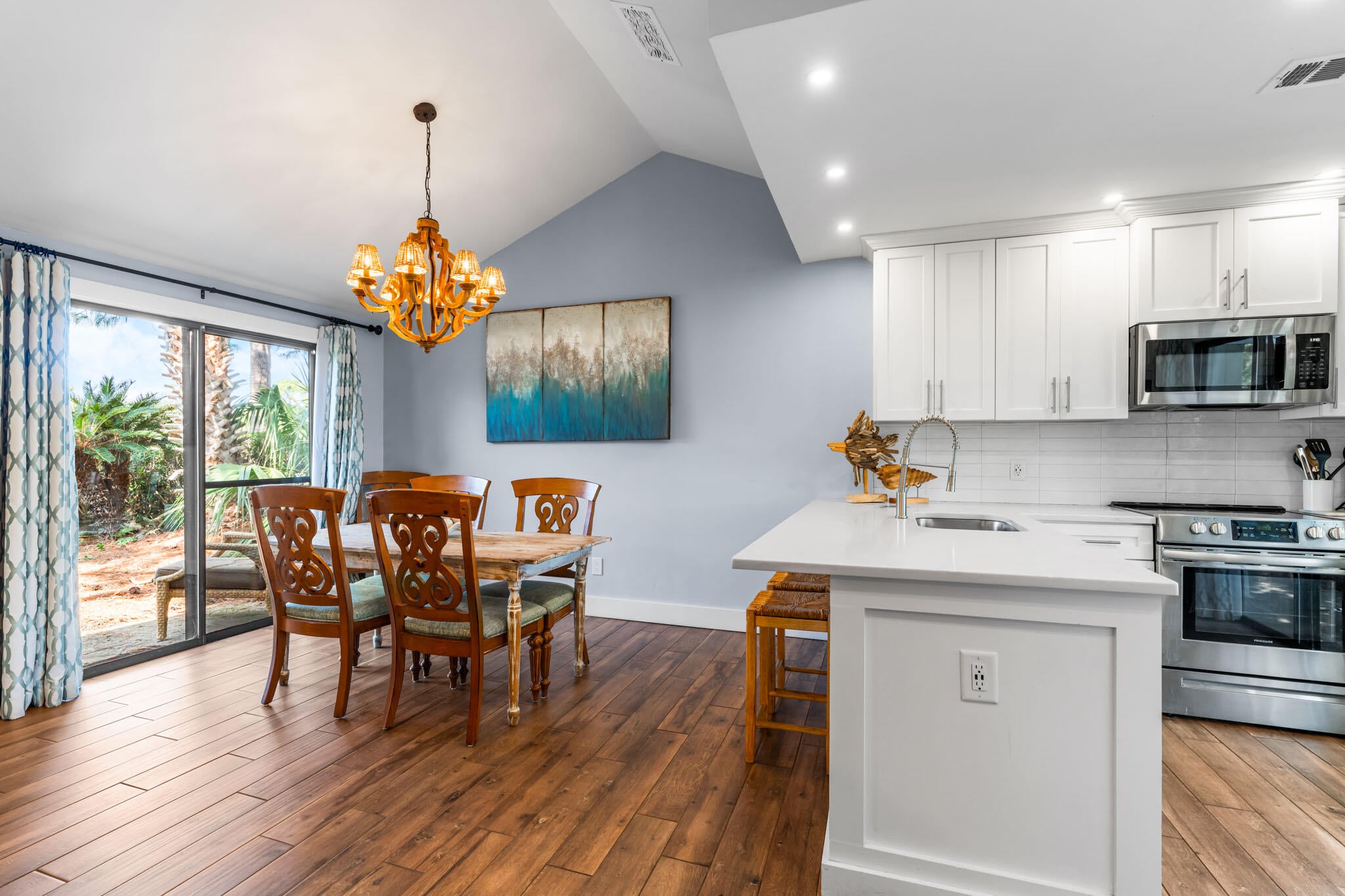 LINKSIDE VILLAGE UNIT 1 - Residential