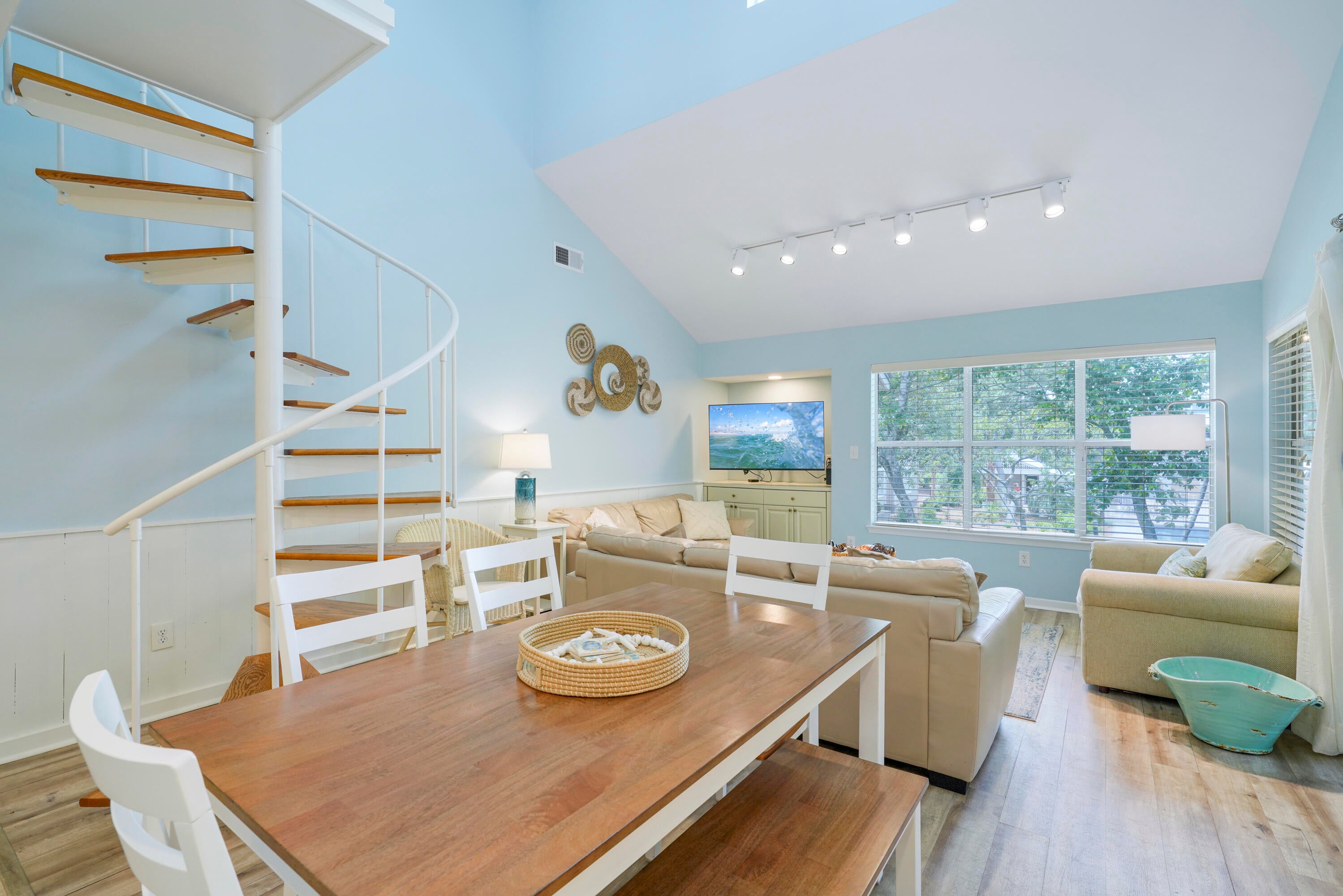 HIDDEN DUNES BEACH COTTAGES 2 - Residential