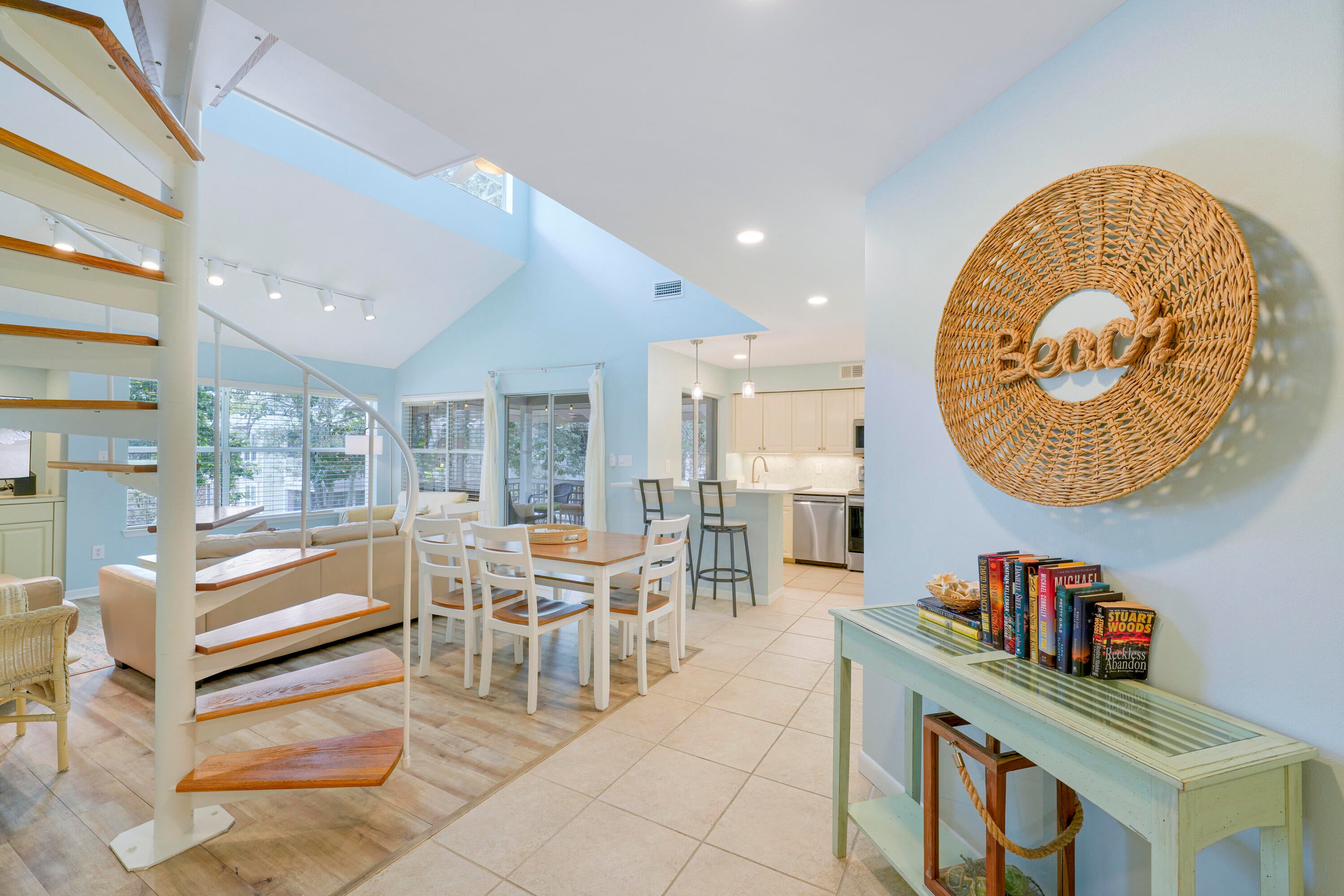 HIDDEN DUNES BEACH COTTAGES 2 - Residential