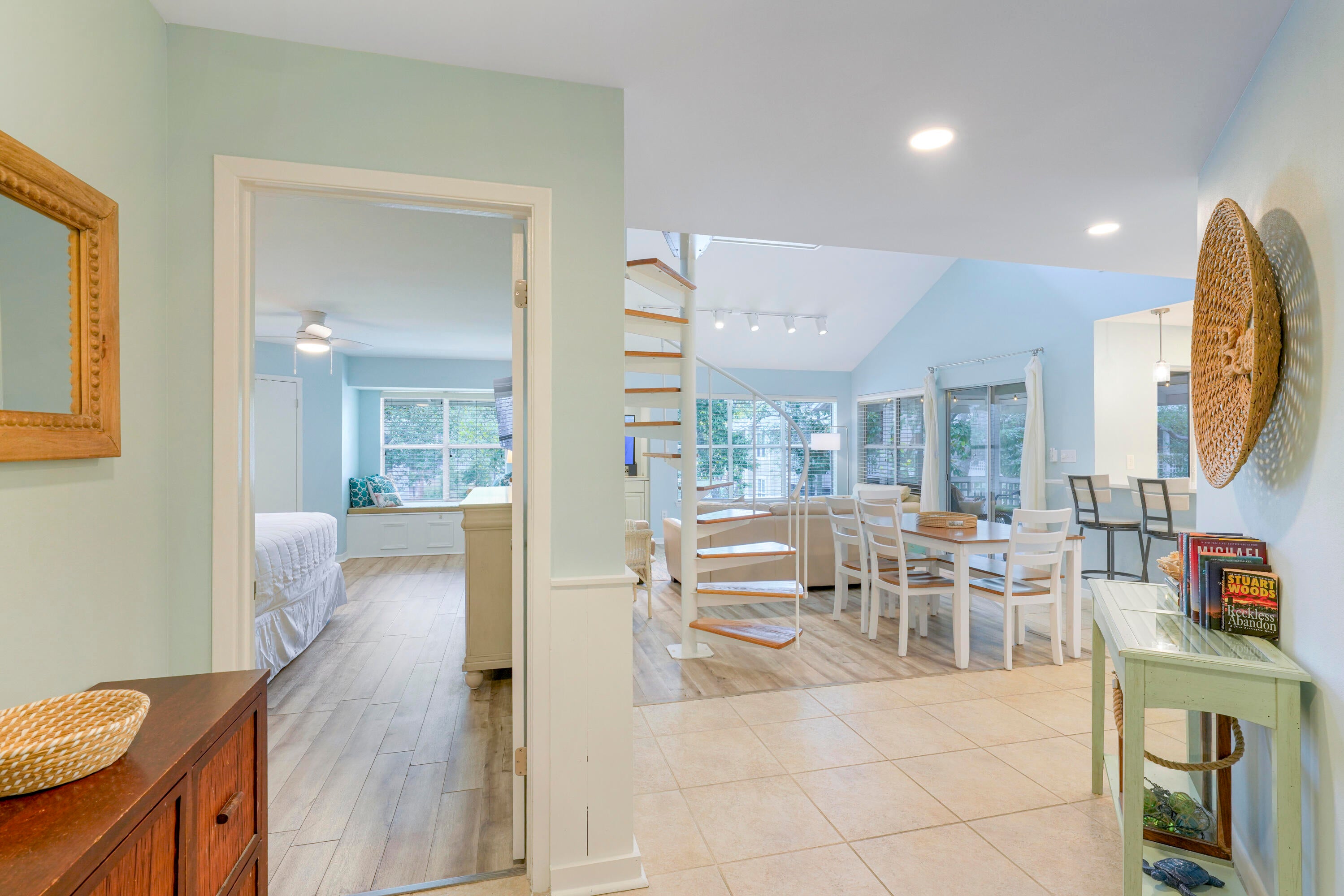 HIDDEN DUNES BEACH COTTAGES 2 - Residential