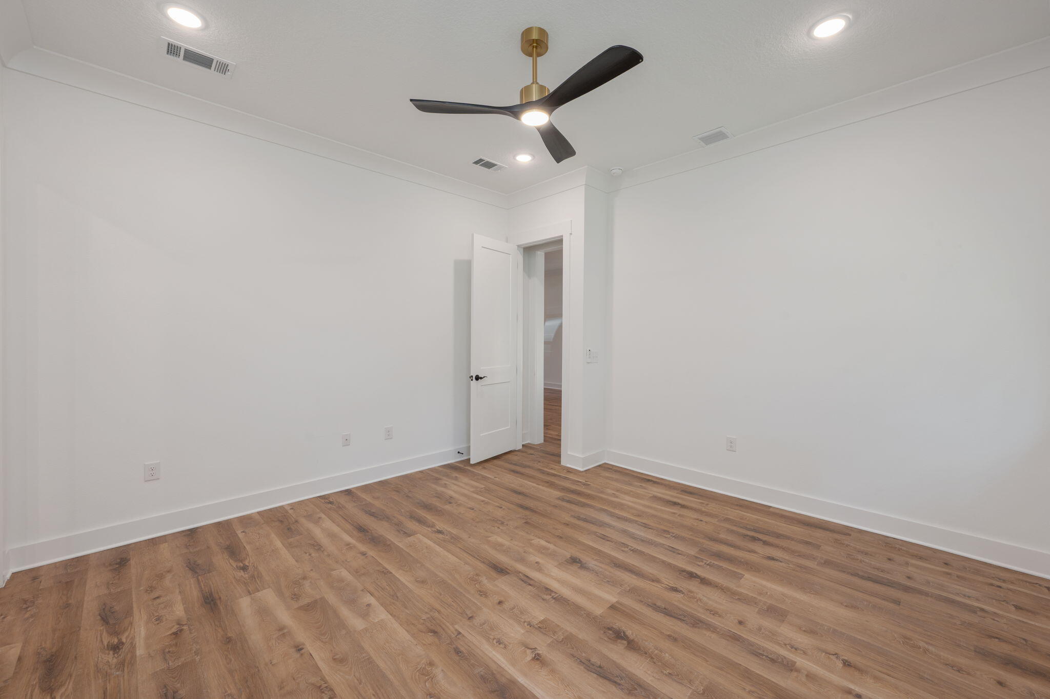 PORT DIXIE - Residential
