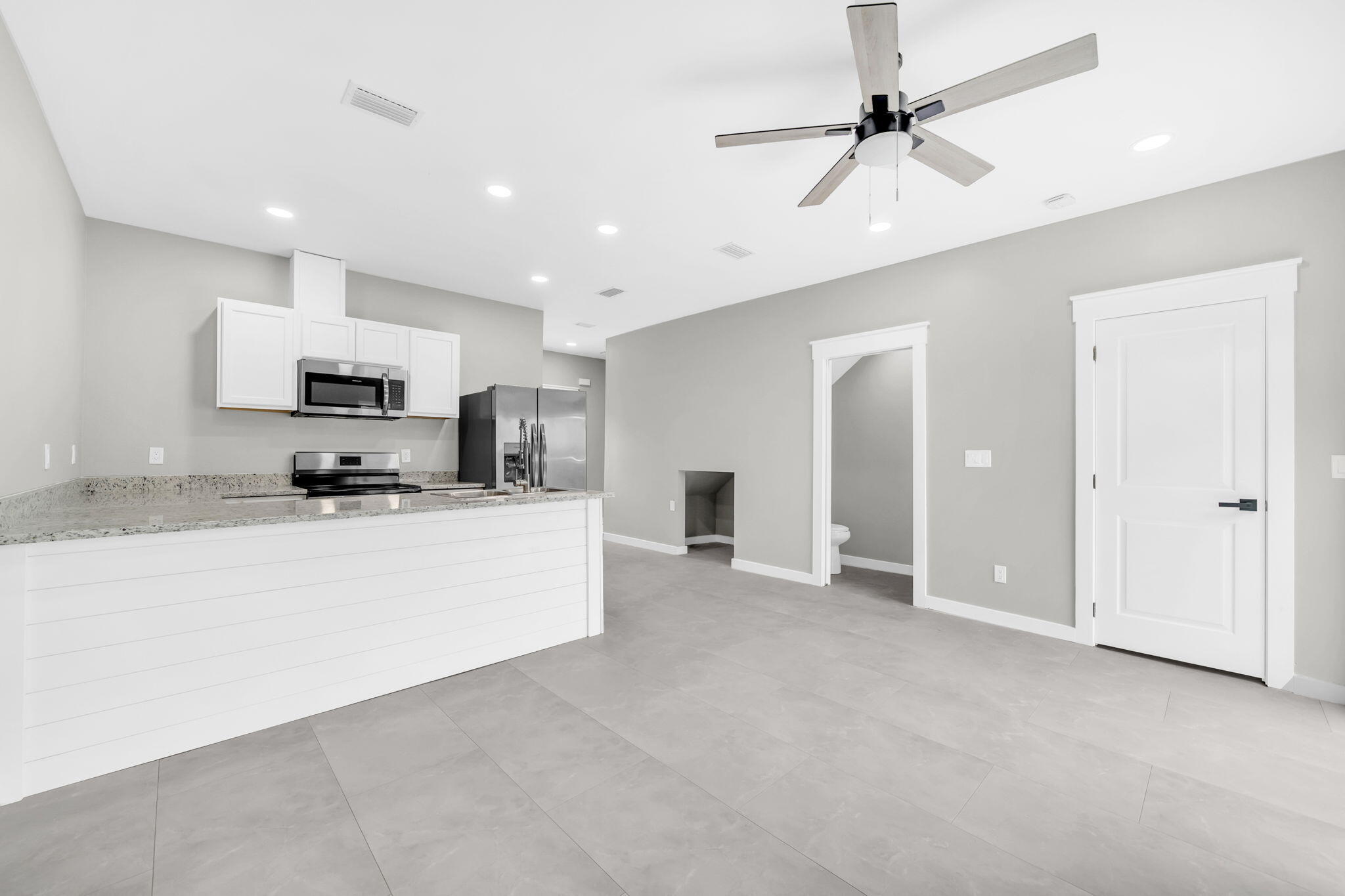 LAGUNA BEACH 6TH ADDN - Residential