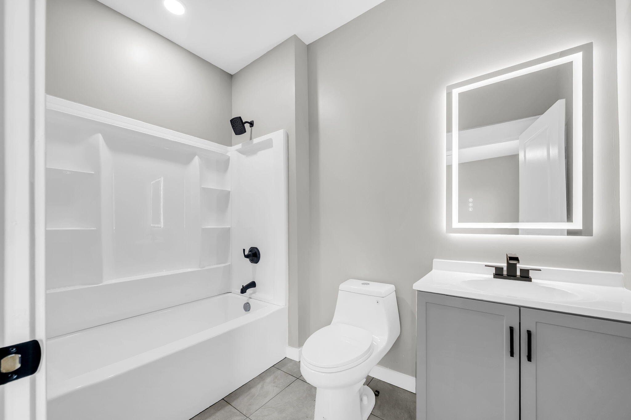 LAGUNA BEACH 6TH ADDN - Residential