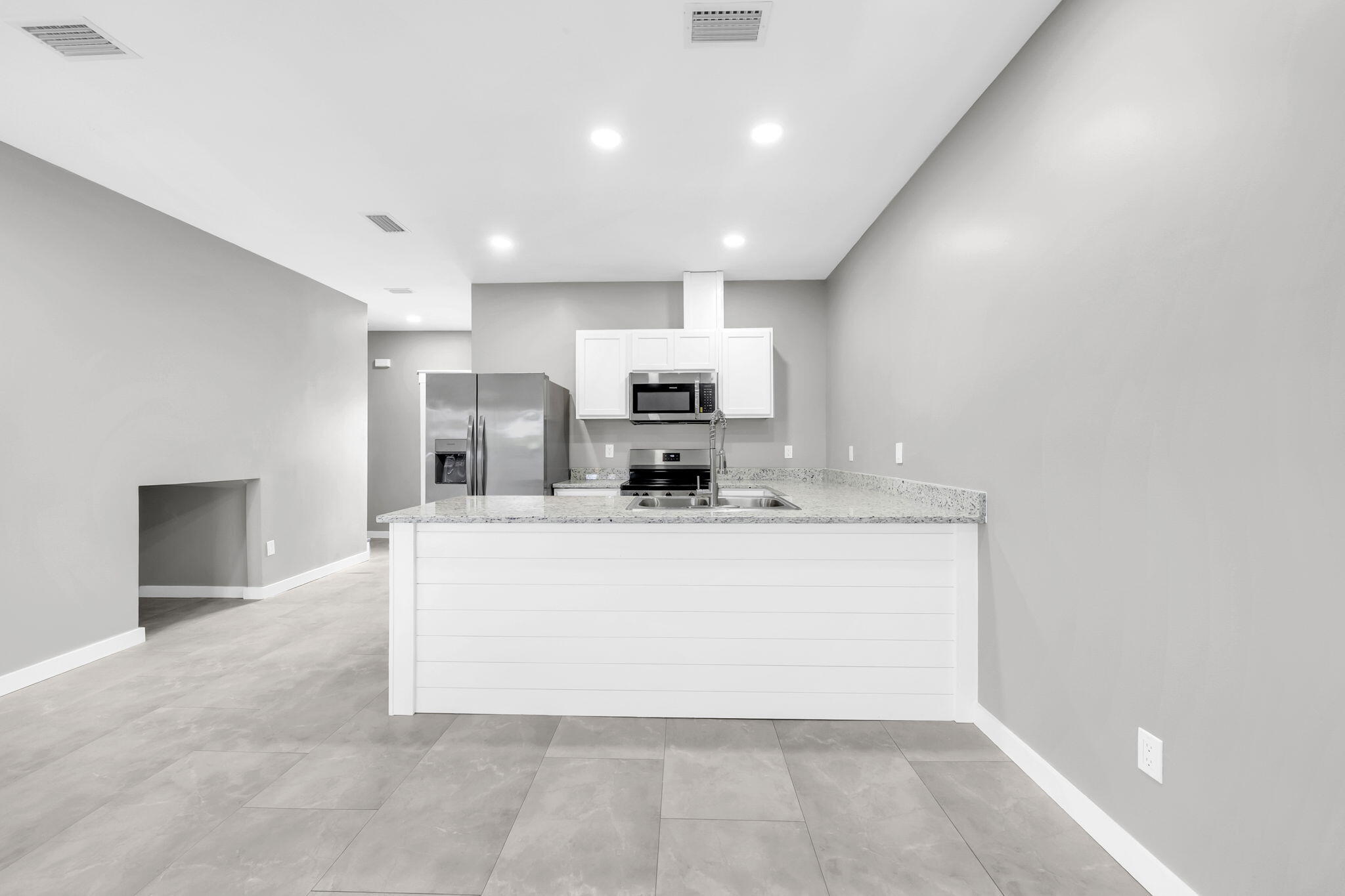 LAGUNA BEACH 6TH ADDN - Residential