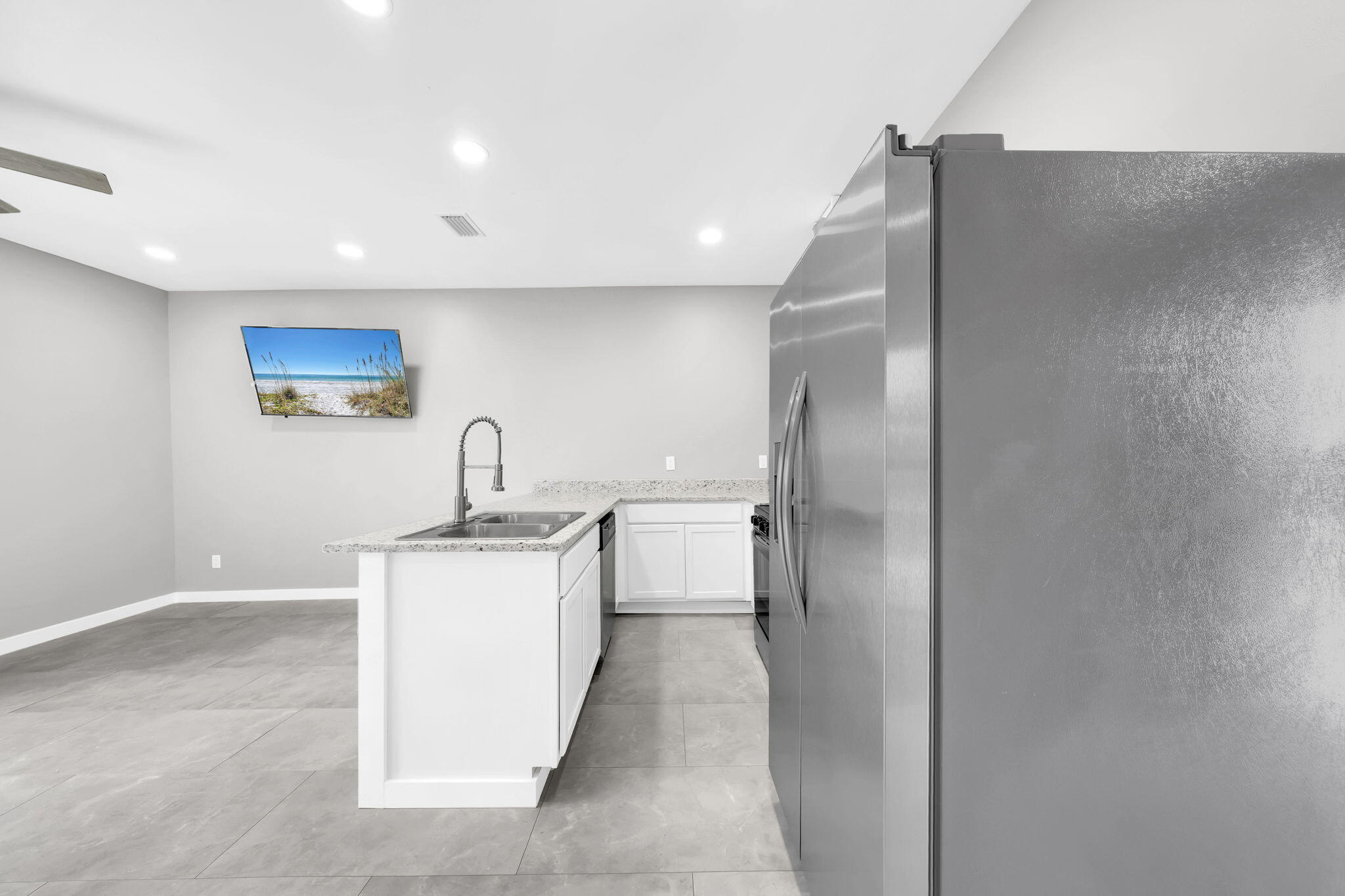LAGUNA BEACH 6TH ADDN - Residential